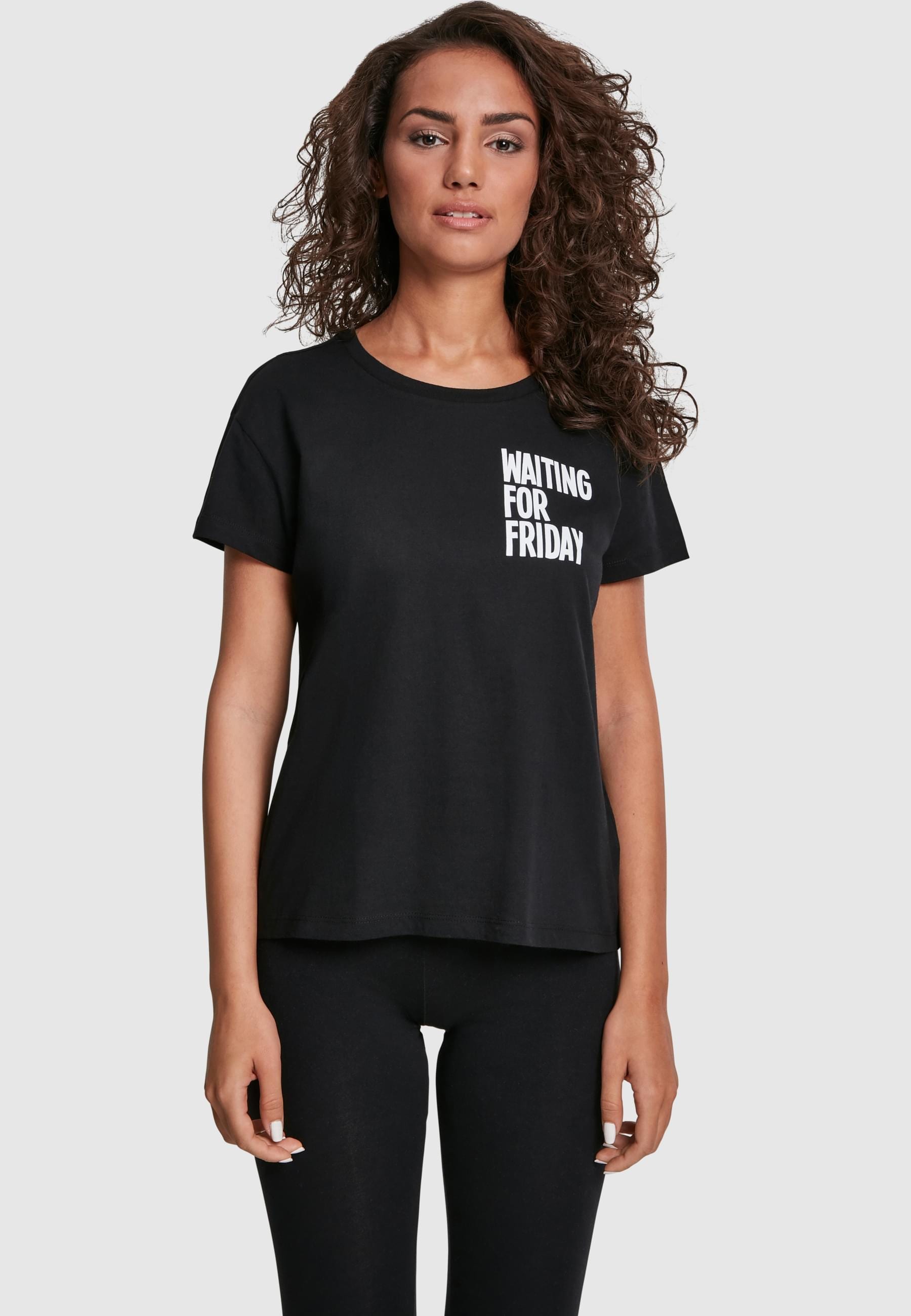 MisterTee T-Shirt »MisterTee Damen Ladies Waiting For Friday Box Tee«, (1 tlg.)