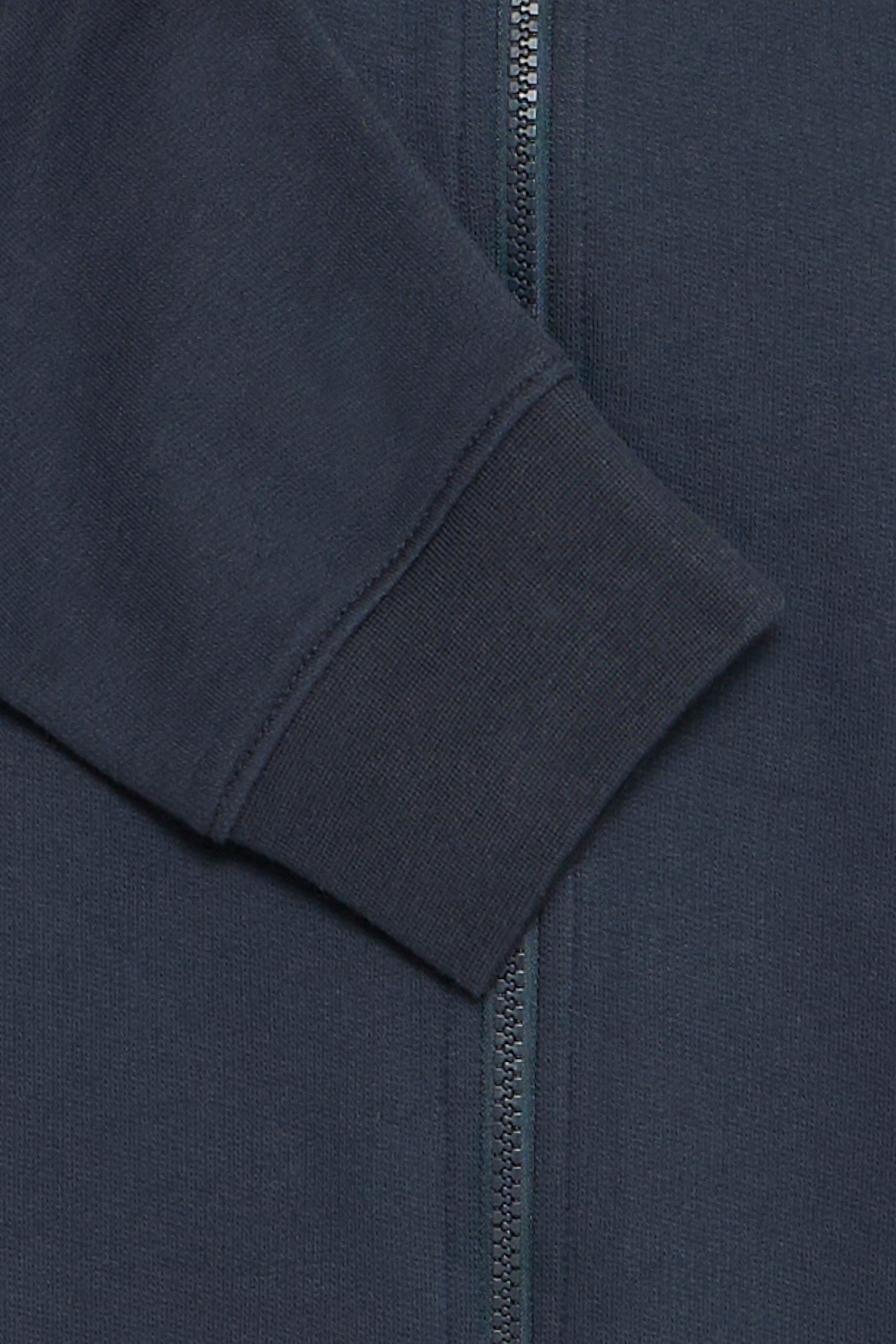 Blend Sweater »BHBRODY STAND SWEATSHIRT«, mit Reißverschluss, aus Baumwolle und Polyester, Regular Fit
