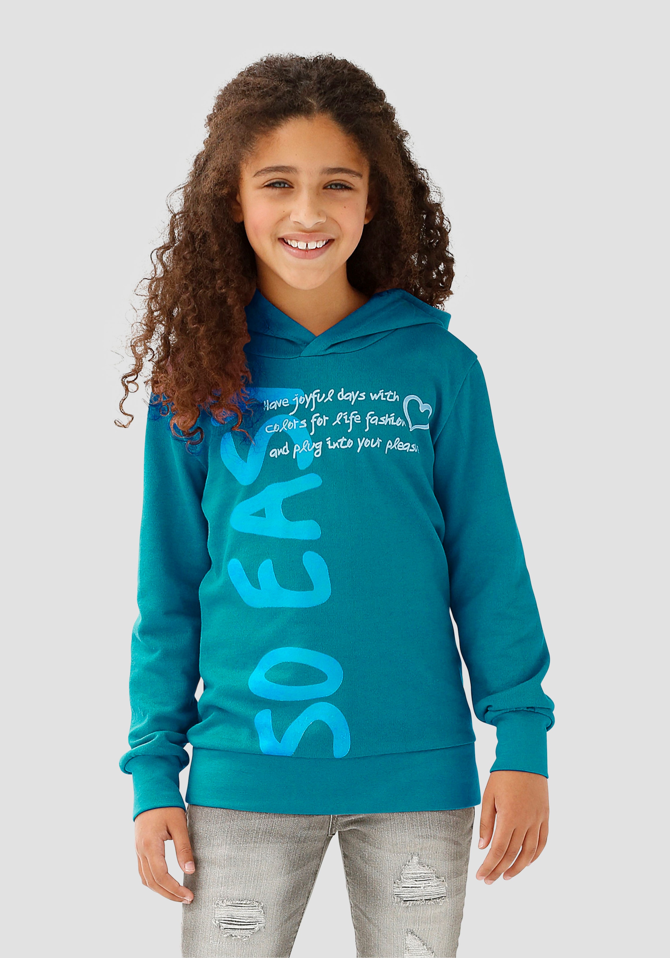 Kapuzenshirt KIDSWORLD "SO EASY - Print", Mädchen, Gr. 128/134, blau (petrol), Interlock, Obermaterial: 100% Baumwolle, bedruckt, Basic Po-bedeckend, Bündchen, Shirts Kapuzenshirt, Langarm, Basic-Passform, mit modischen Drucken