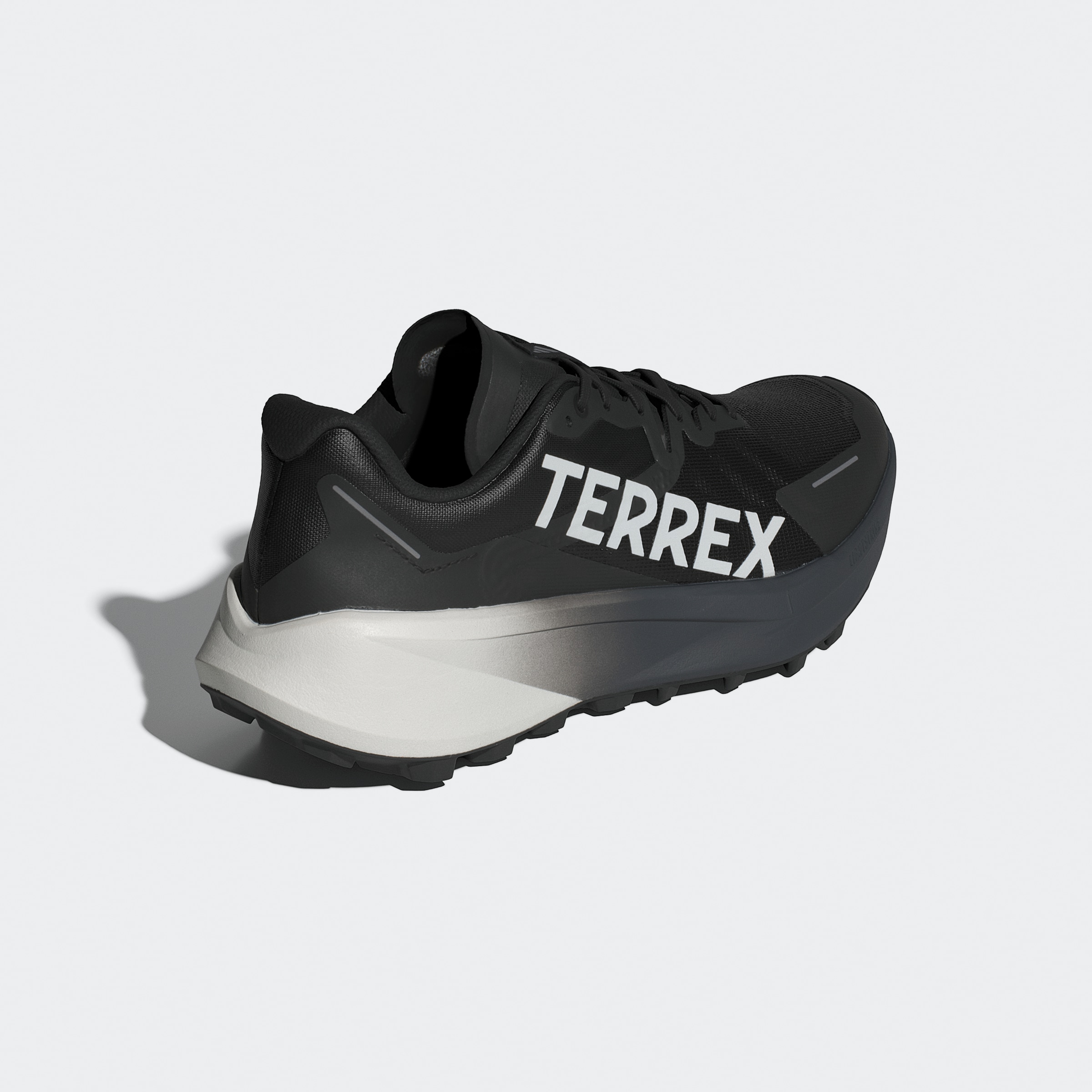 adidas TERREX Trailrunningschuh »TERREX AGRAVIC 3 TRAILRUNNING«