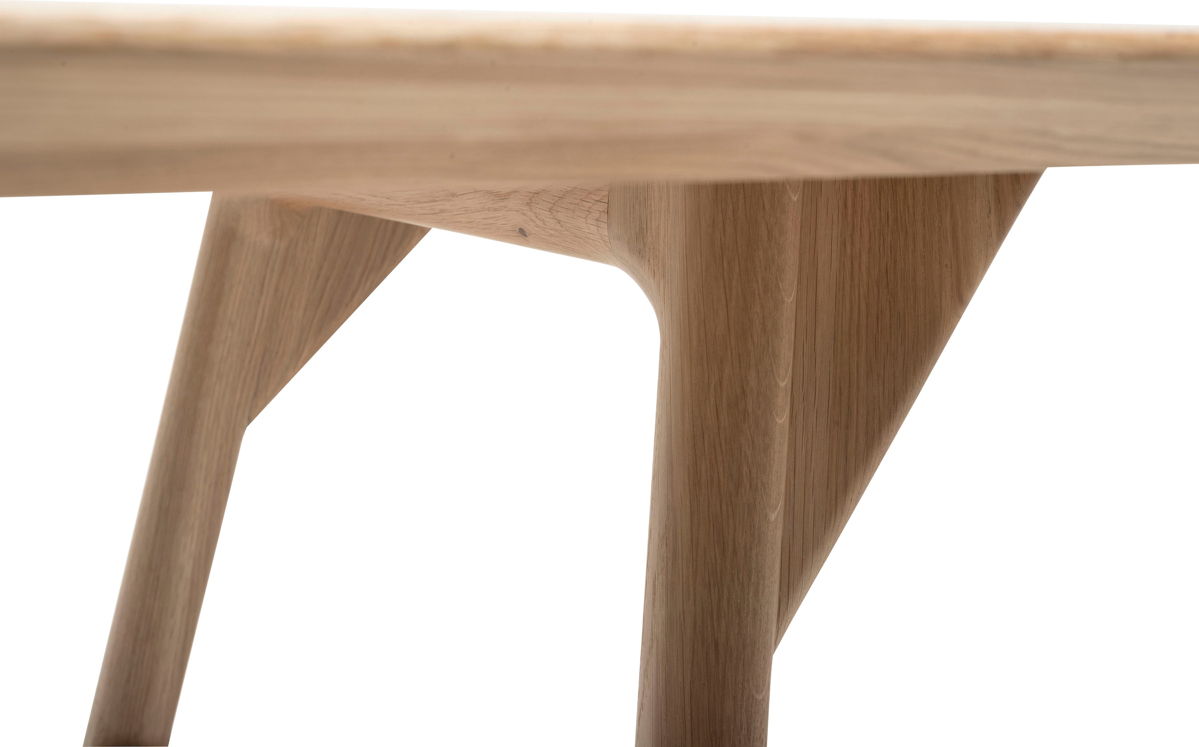 whiteoak Esstisch, extravagantes Design in hochwertiger Qualität