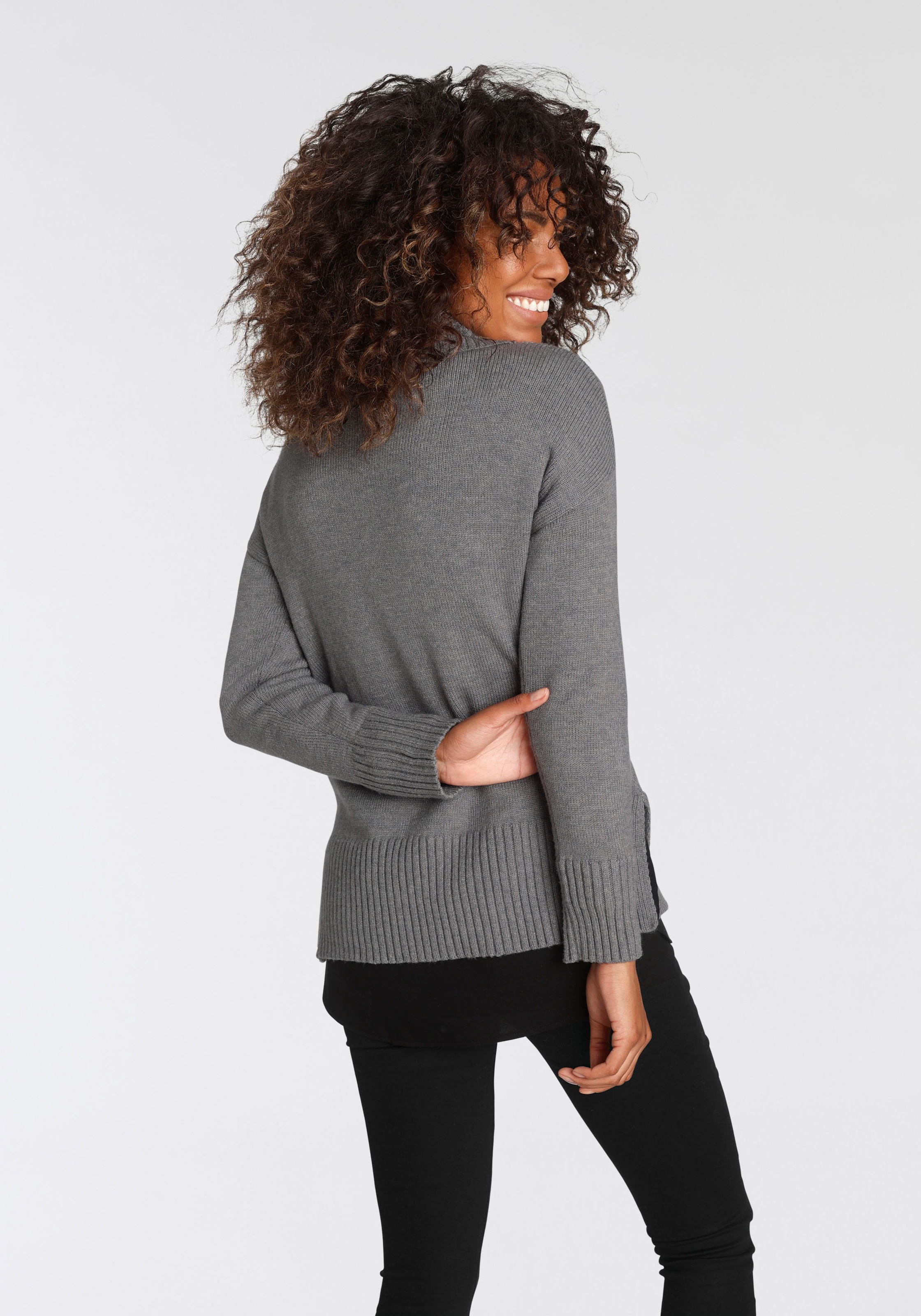 Tamaris Rollkragenpullover, in lässiger Form mit seitlichen Schlitzen günstig online kaufen
