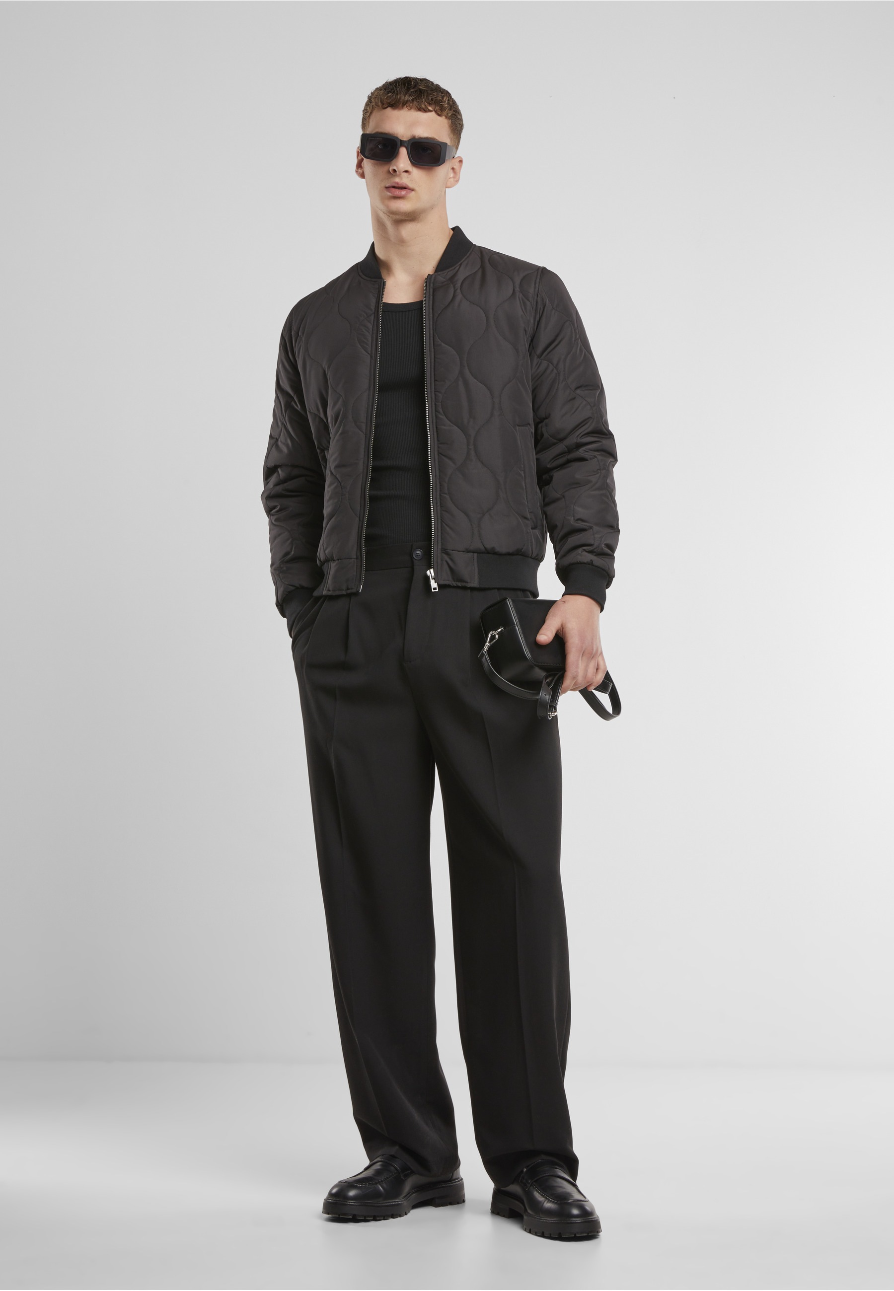 URBAN CLASSICS Bomberjacke »Urban Classics Onion Quilted Bomber« 1 Stk. tlg. ohne Kapuze