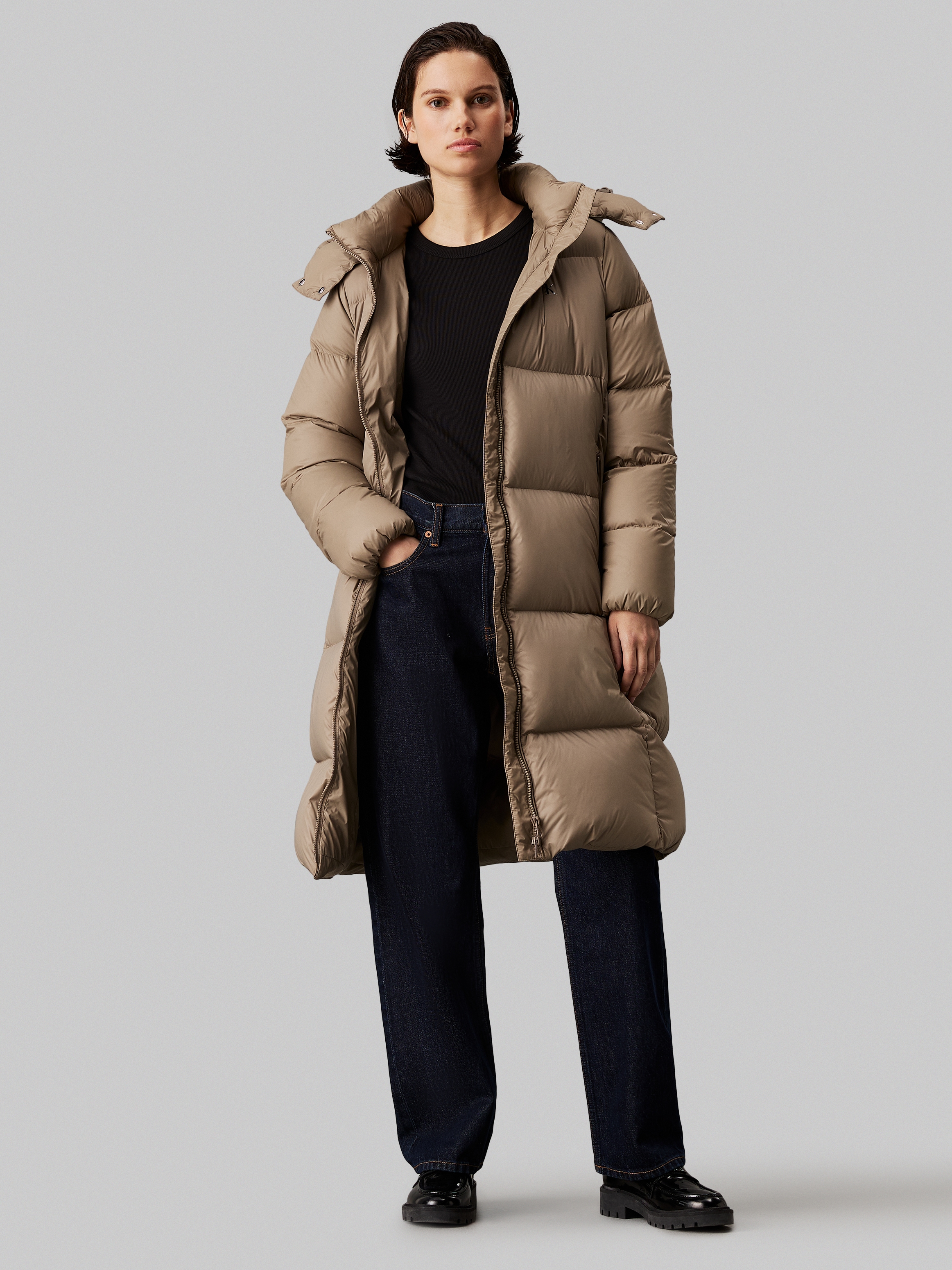 Calvin Klein Jeans Langjacke "DOWN LONG PUFFER", mit Kapuze, mit Logodruck günstig online kaufen