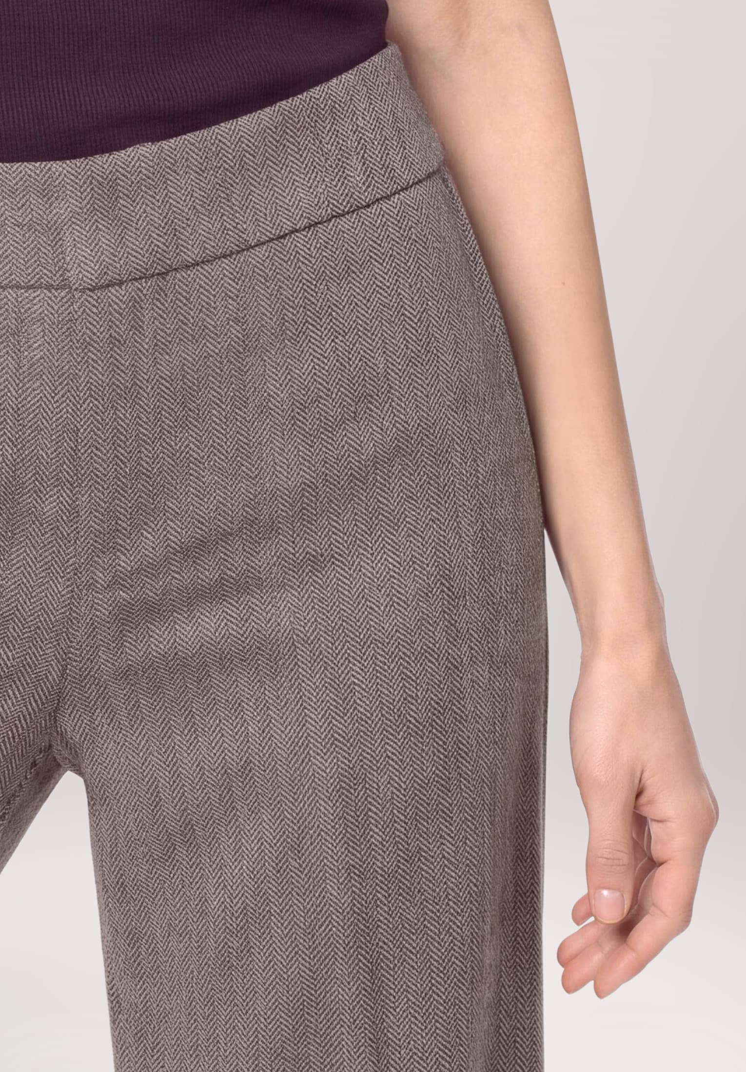Cartoon Culotte »Damen mit Bügelfalte«