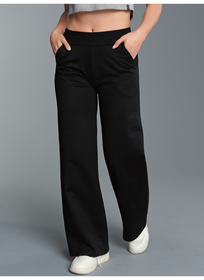 Trigema Jerseyhose "TRIGEMA Jogginghose mit weitem Bein" günstig online kaufen