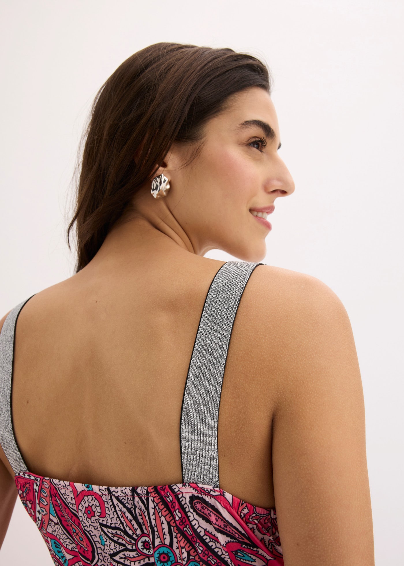 bonprix Maxikleid »Maxikleid mit Applikationen« ohne Ärmel, elastisches Material, schmale Passform