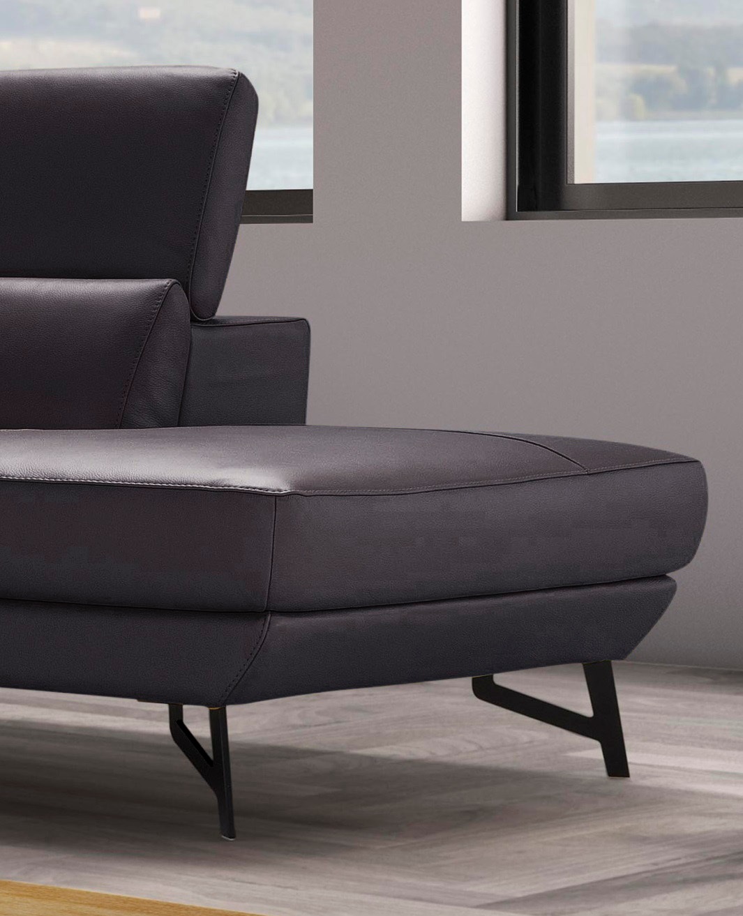 Egoitaliano Ottomane »Narcisa, Designsofa«, mit verstellbarer Kopfstütze, Solitärmöbel als Blickfang