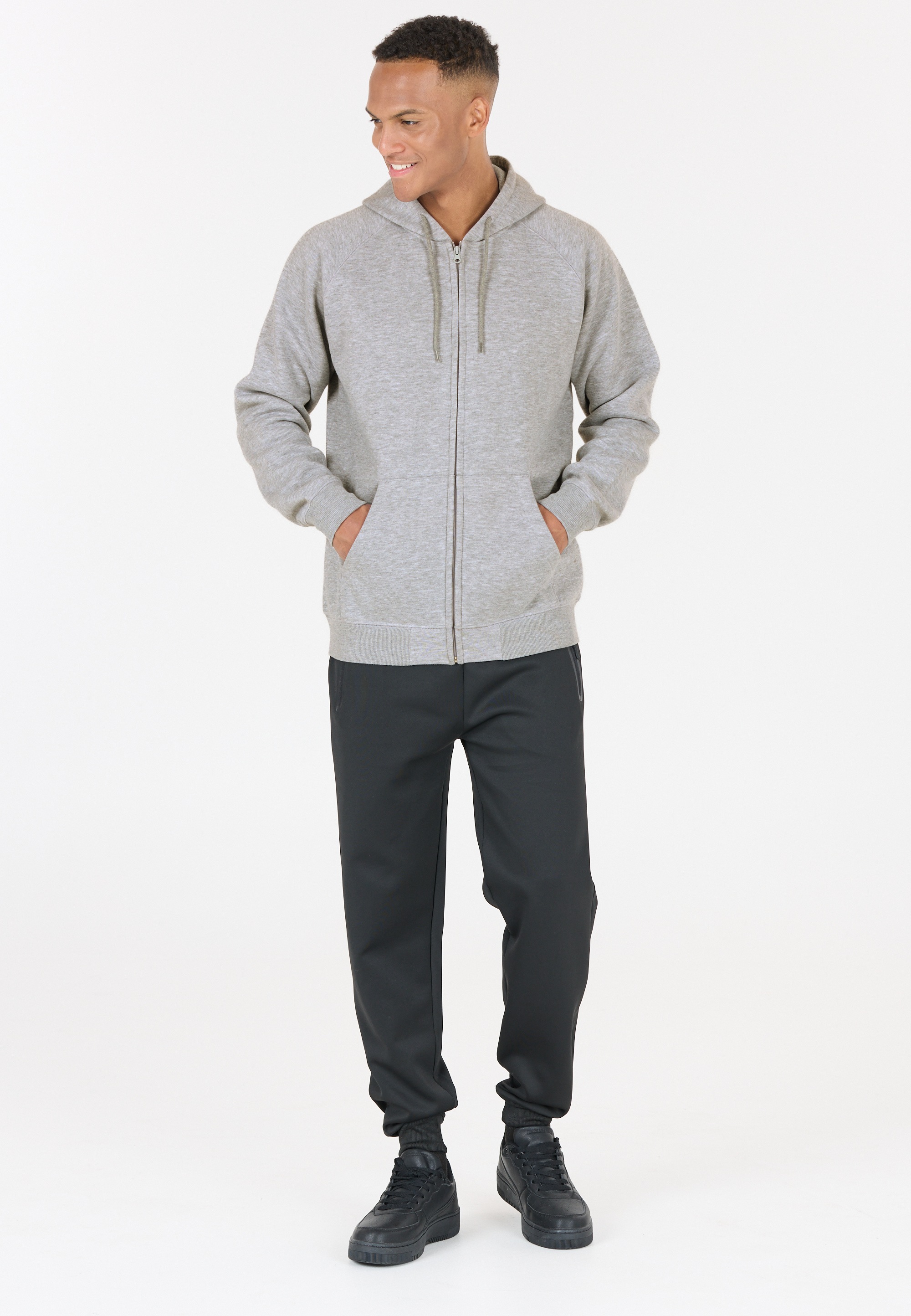 CRUZ Trainingsjacke »Oklahoma«, im klassischen Design