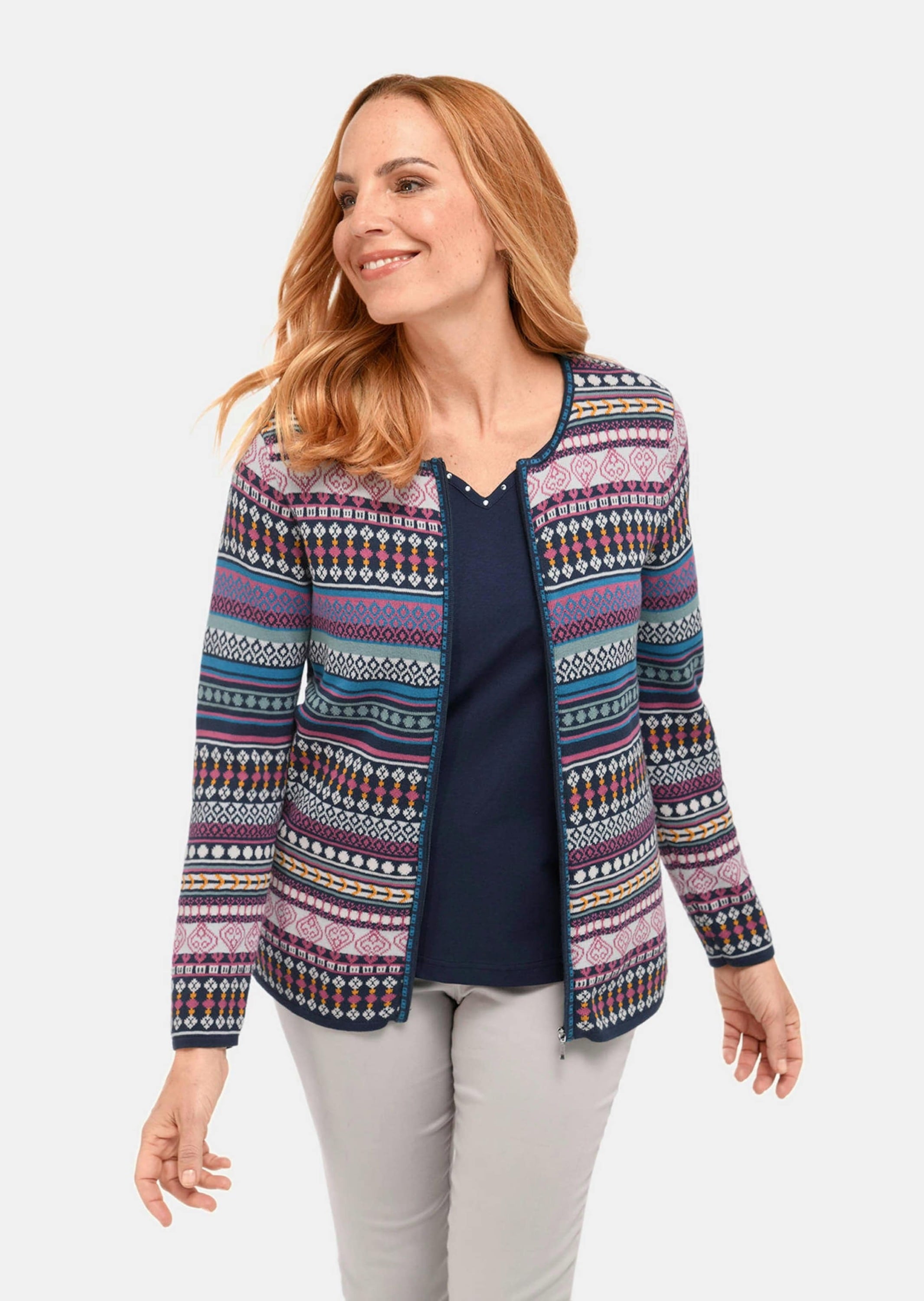 GOLDNER Strickjacke »Jacke Kurzgröße - Jacquardstrickjacke mit farbenfrohem Ringelmuster«