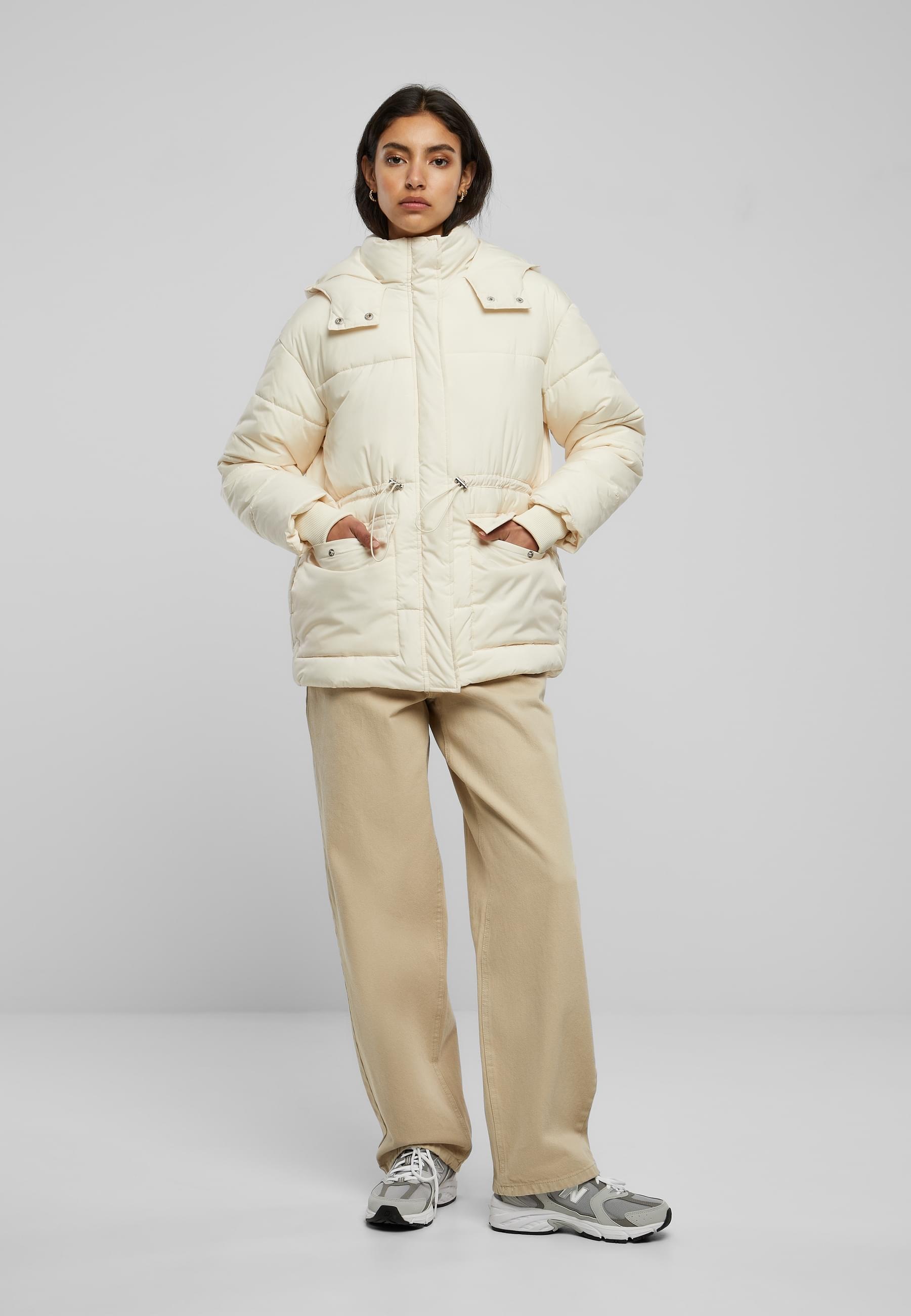 URBAN CLASSICS Winterjacke »Urban Classics Damen Ladies Waisted Puffer Jacket«, (1 St.), mit Kapuze