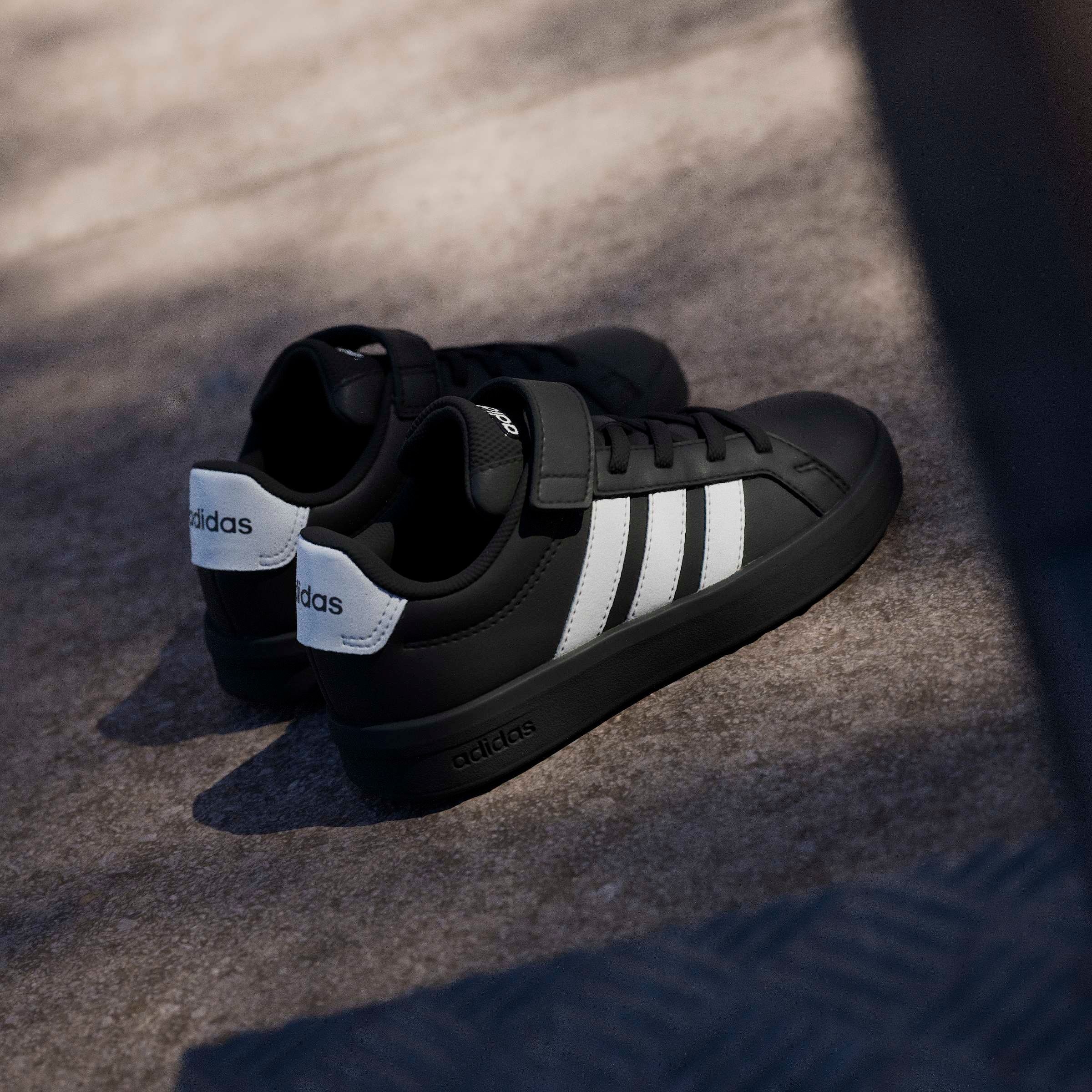 adidas Sportswear Sneaker »GRAND COURT 3.0 SCHUHE FÜR KINDER«