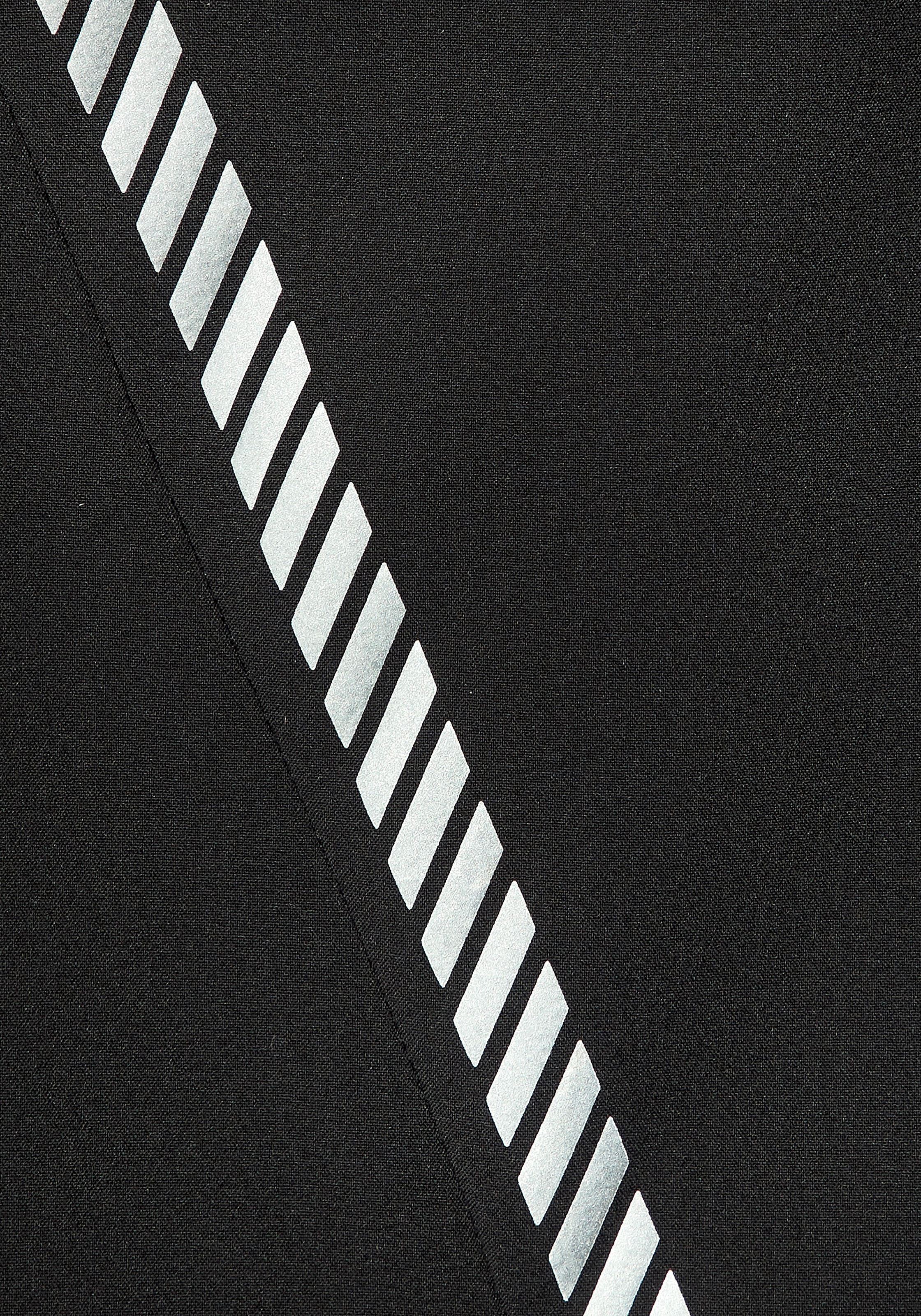 Le Jogger Performance Laufshorts, mit reflektierendem Logo am linken Bein