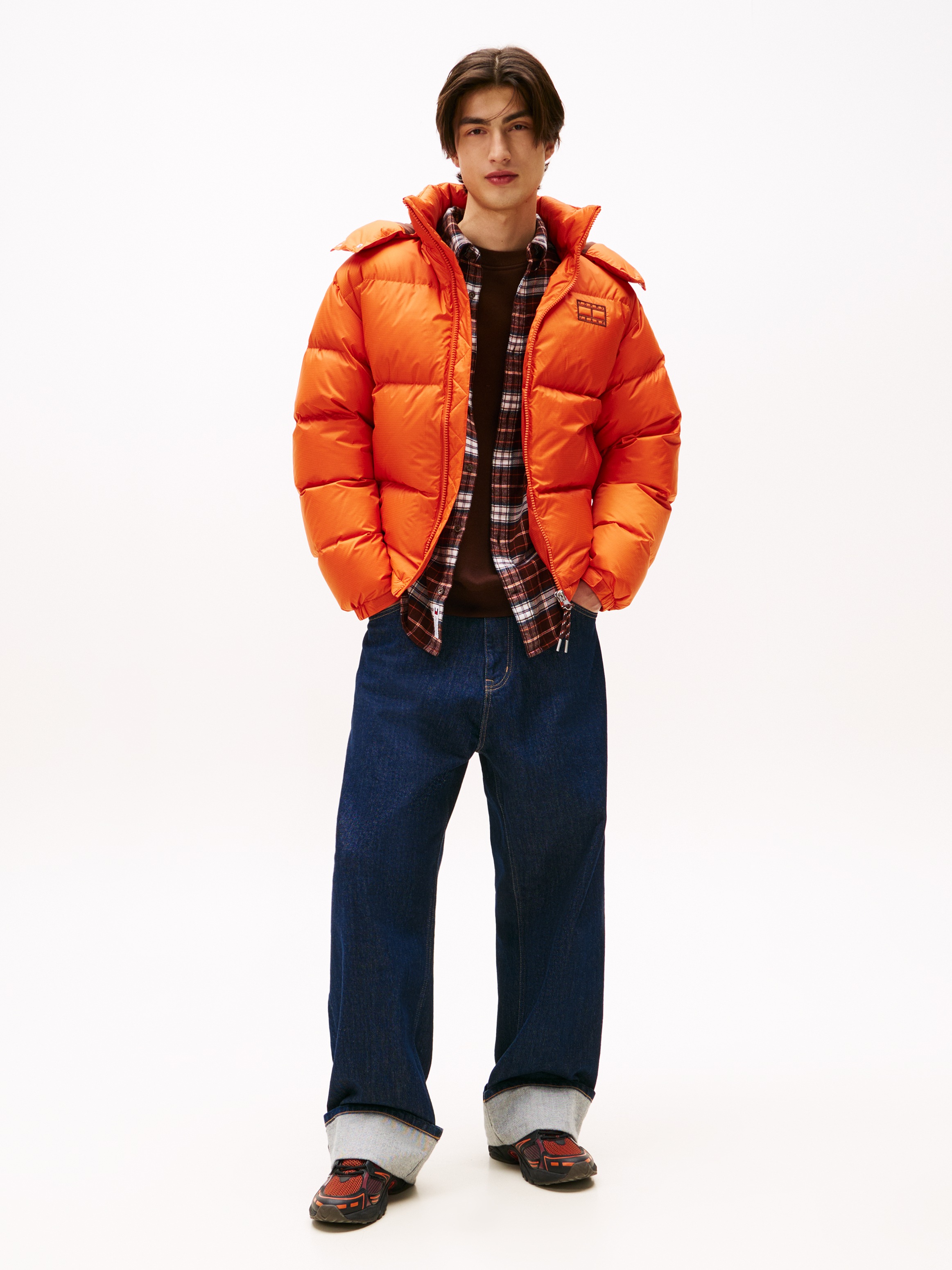 Thumbnail - Tommy Jeans Steppjacke "ALASKA DOWN PUFFER" mit Kapuze Übergangsjacke Regular fit mit abnehmbarer Kapuze