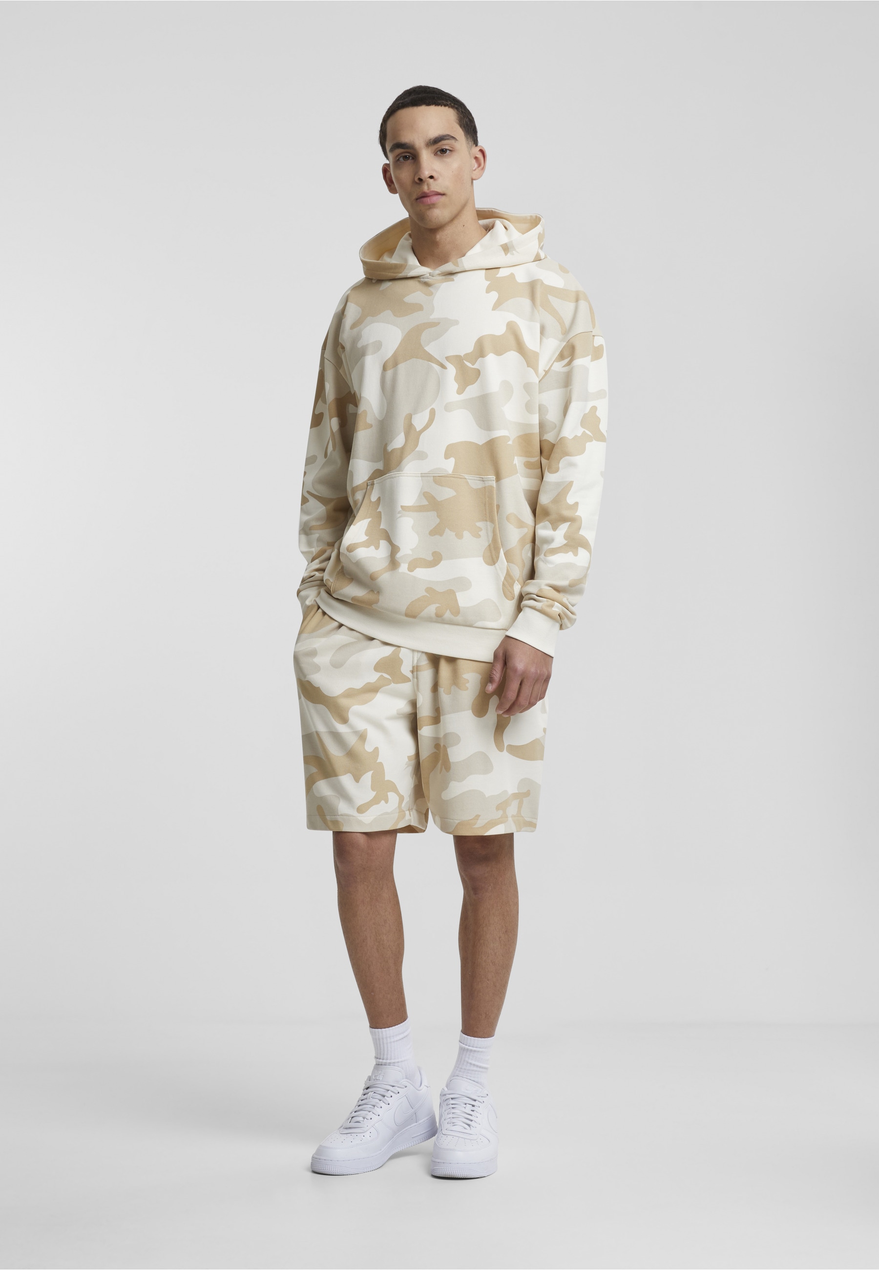 URBAN CLASSICS Kapuzensweatshirt »Urban Classics Herren Easy Camo Hoody«, 1 Stk.
