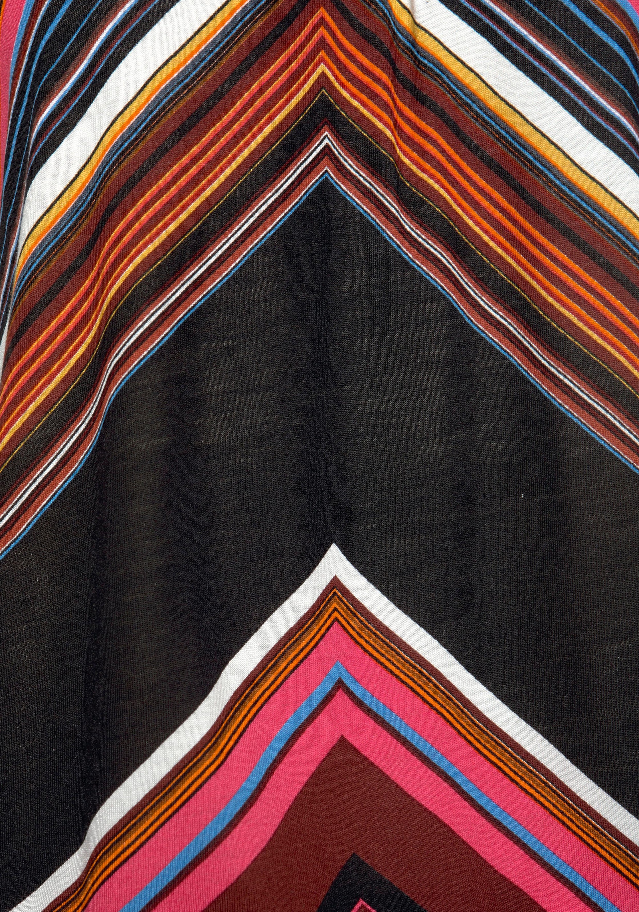 LASCANA Strandkleid, mit Zick-zack-Muster und verstellbaren Trägern, Sommerkleid