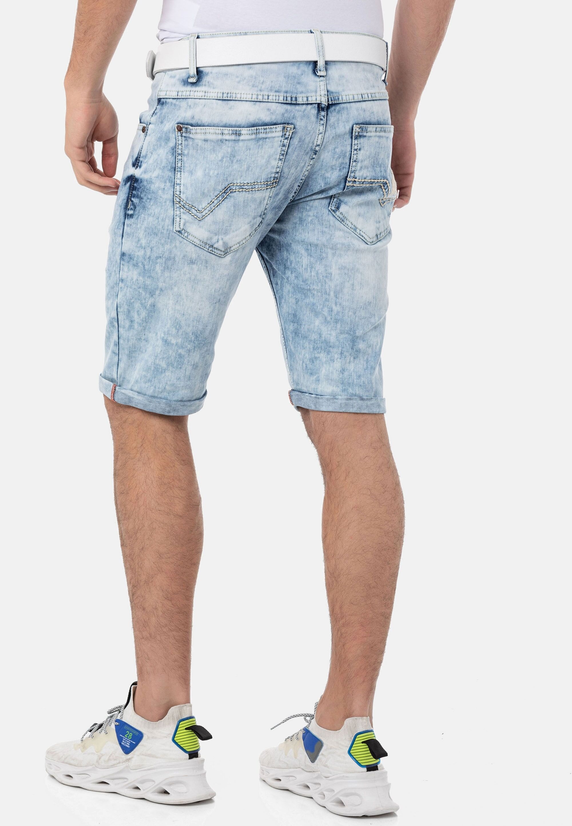 Cipo & Baxx Jeansbermudas "Shorts", schmal geschnitten günstig online kaufen