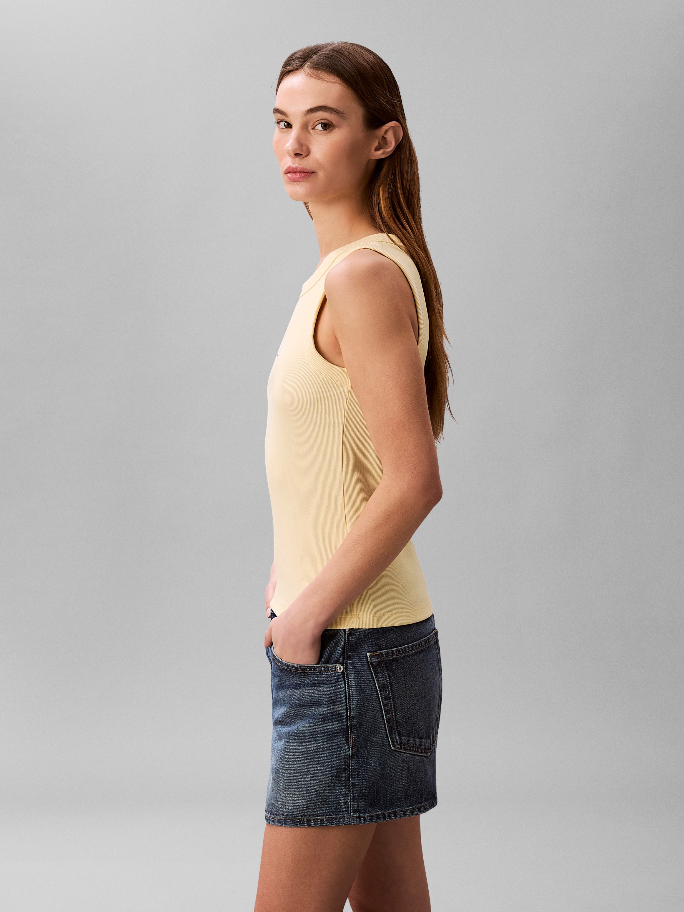 Thumbnail - Calvin Klein Jeans Tanktop "MONOGRAM RIB TANK" Figurbetonte Passform mit Rundhalsausschnitt