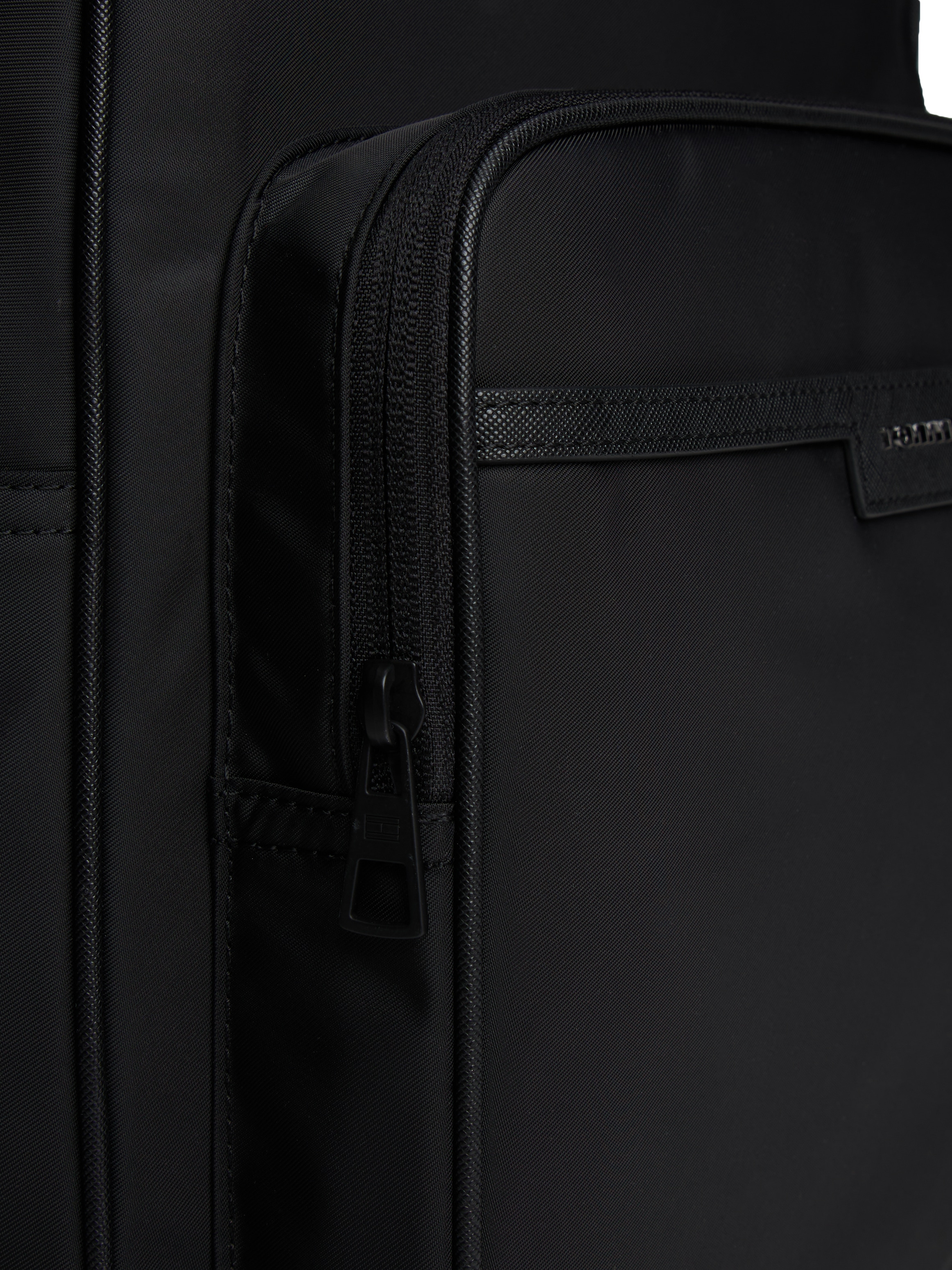 Tommy Hilfiger Rucksack »TH REPREVE BACKPACK«, Freizeitrucksack, Businessrucksack mit Logo-Aufnäher