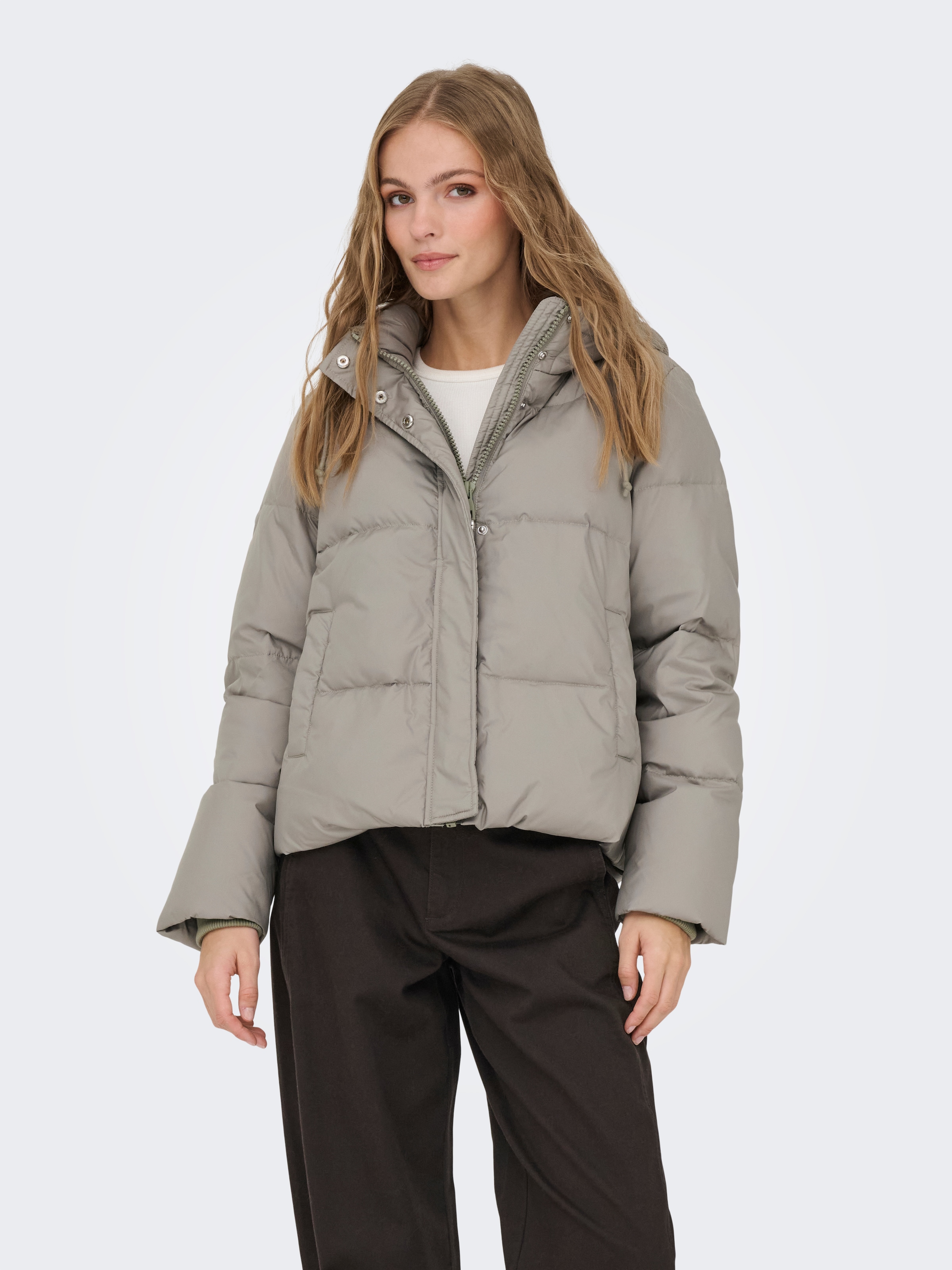 ONLY Steppjacke "ONLALICE SHORT DOWN JACKET NOOS OTW" mit Kapuze günstig online kaufen