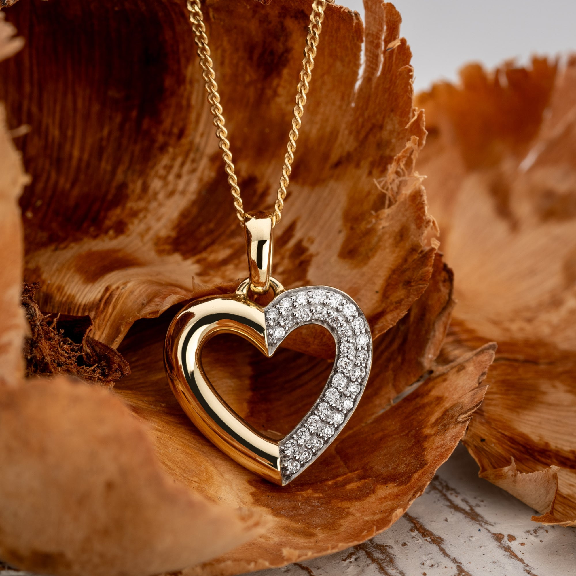 Orolino Kette mit Anhänger »Gold 585 Herz-Anhänger mit 31 Brillanten zus. 0,25ct.«