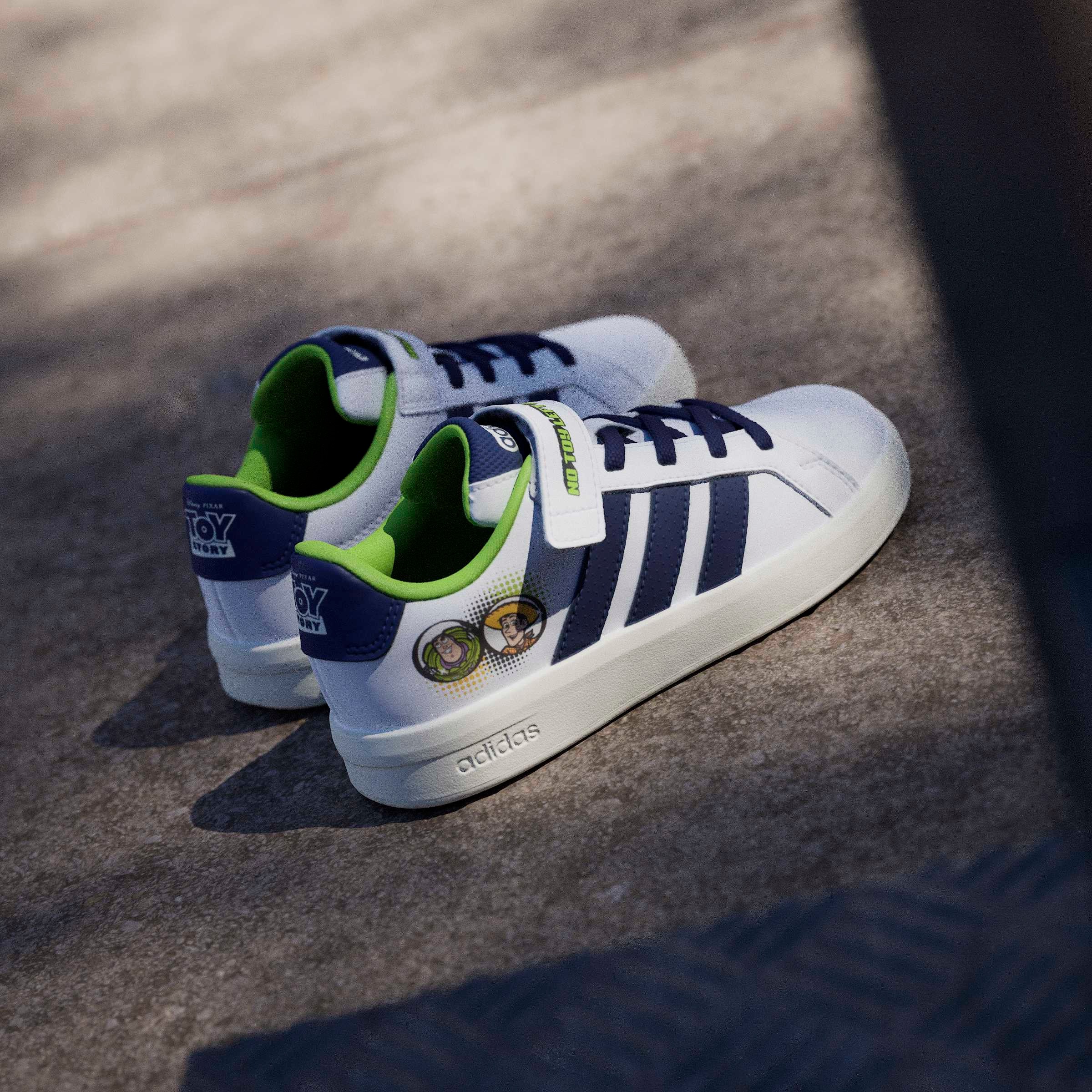 adidas Sportswear Sneaker »ADIDAS PIXAR TOY STORY GRAND COURT KIDS«
