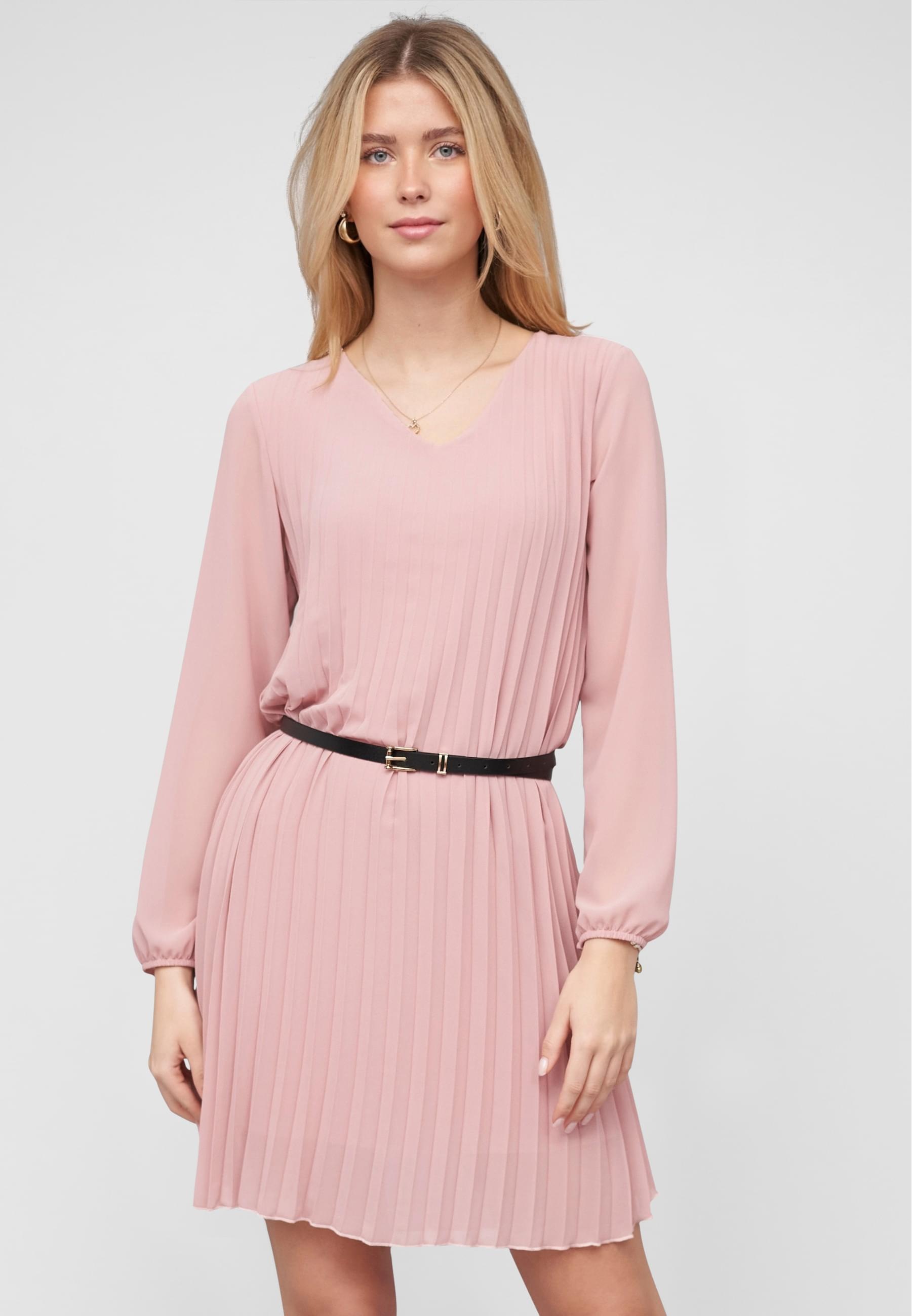 CLOUD 5IVE Shirtkleid »CLOUD 5IVE Cloud 5ive Pleated Dress with belt« 1 Stk. tlg.