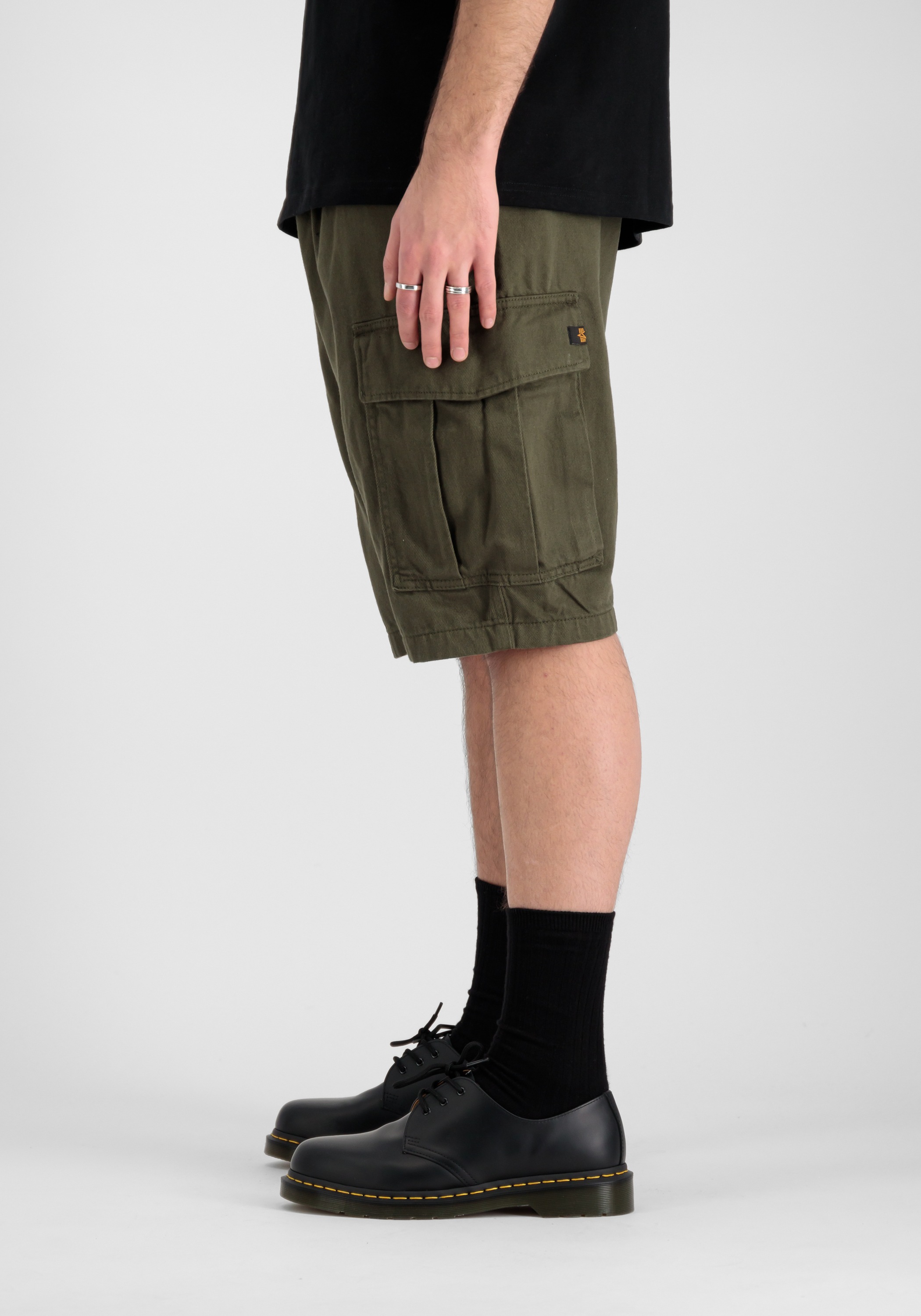 Thumbnail - Alpha Industries Shorts "Aircraft Short"