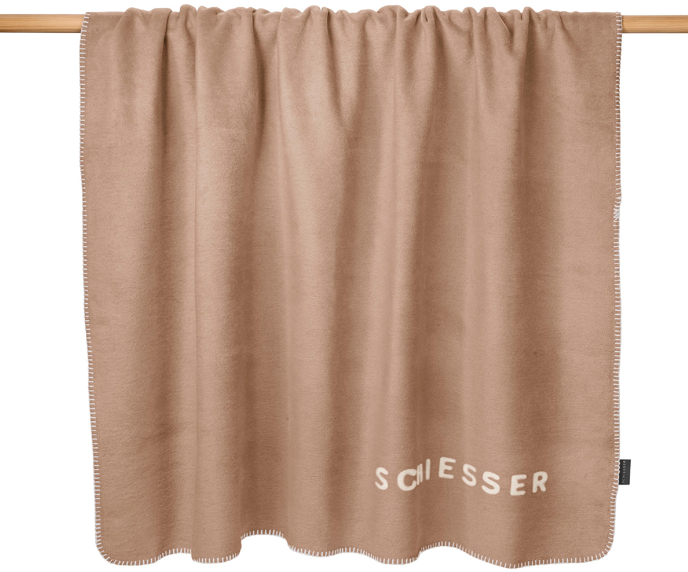Schiesser Wohndecke »Kuscheldecke Klara in Wendeoptik - Baumwoll-Mix - warm und flauschig«, Made in Green