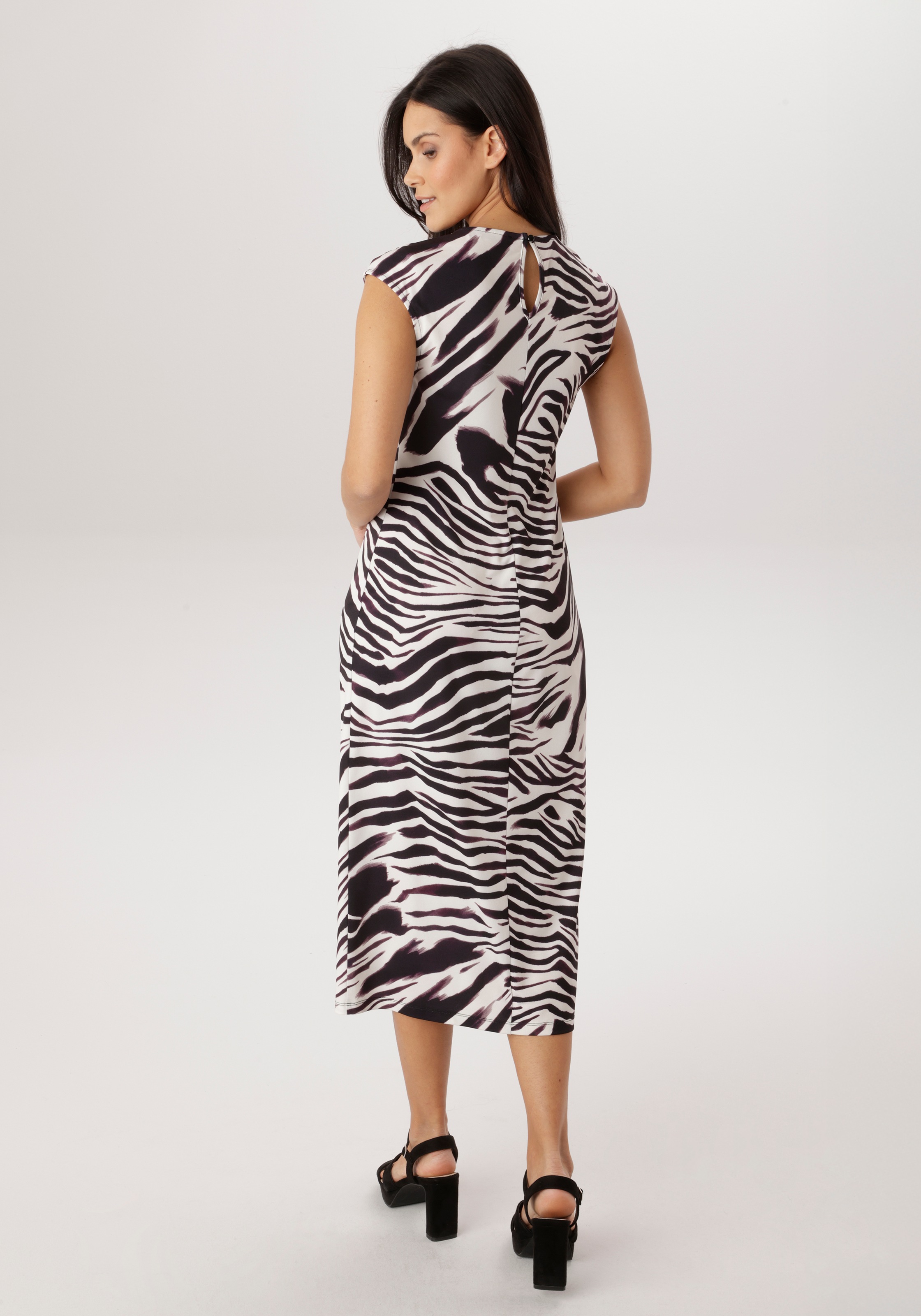 Aniston SELECTED Midikleid im trendigen und raffinierten Animal-Print allov günstig online kaufen