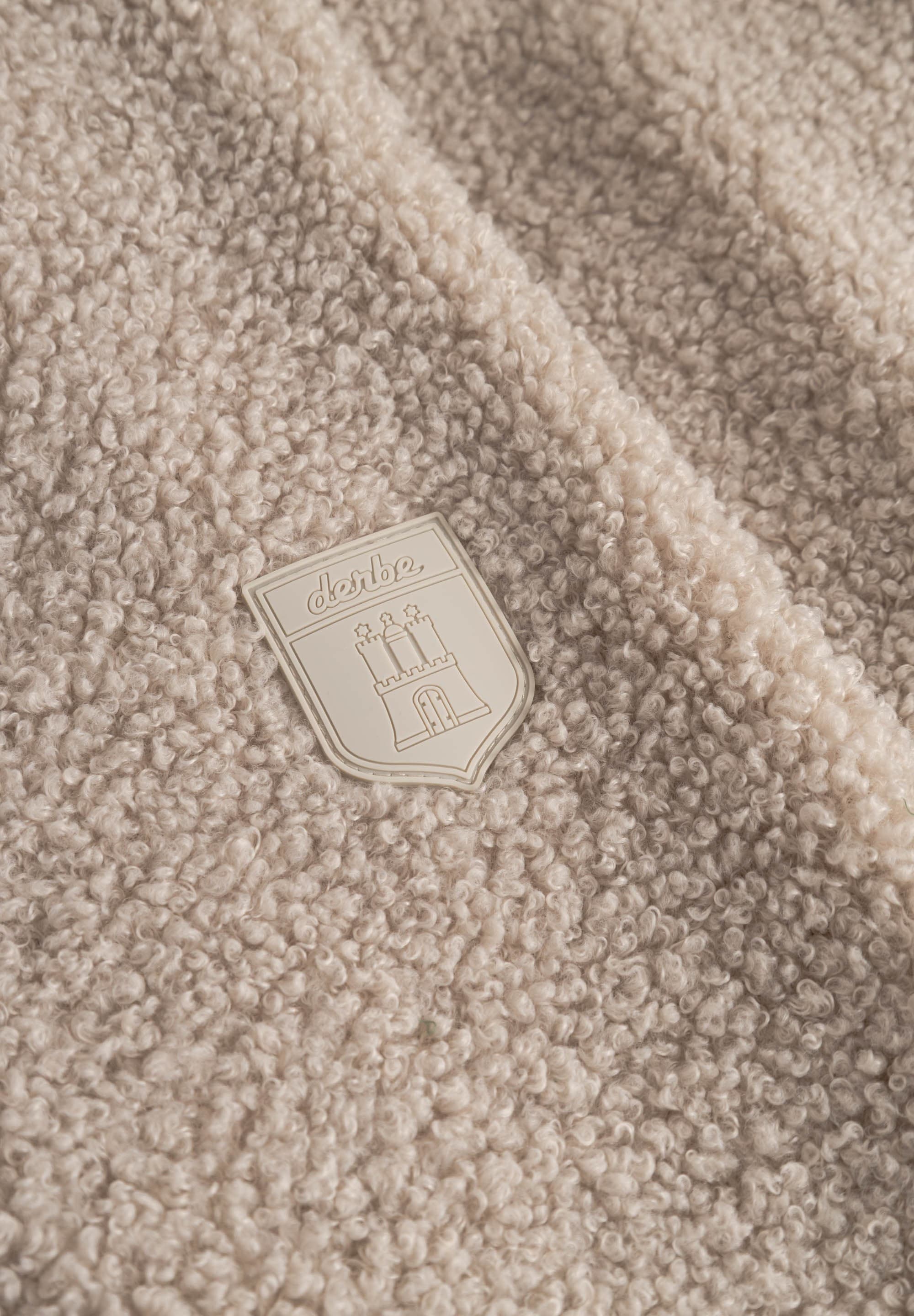 Derbe Fleecejacke »Kuschelby_Pocket« ohne Kapuze Fleecejacke, weich, warm, lässig