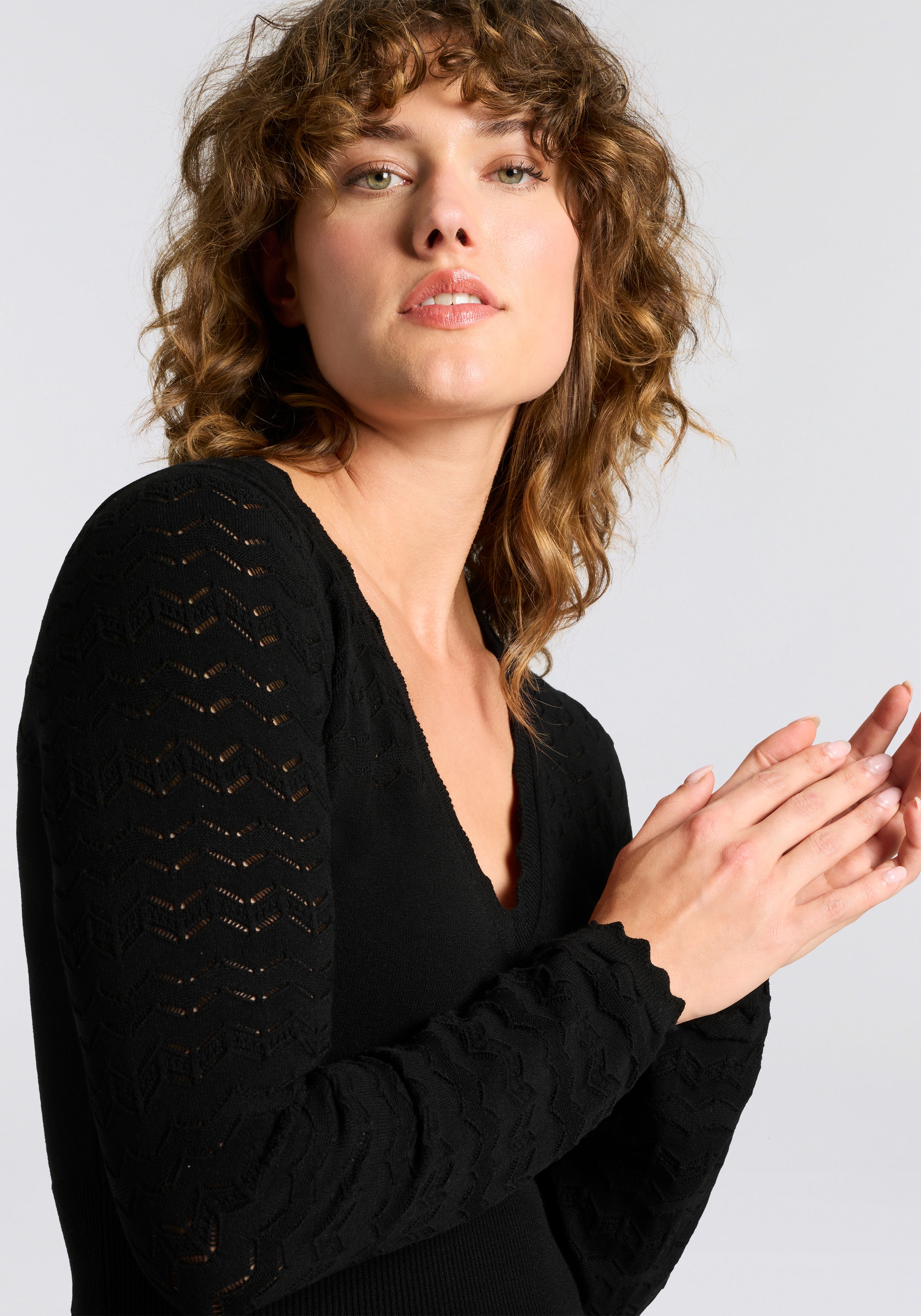 Thumbnail - BOSS ORANGE A-Linien-Kleid "Figoli Premium Damenmode" mit V-Ausschnitt