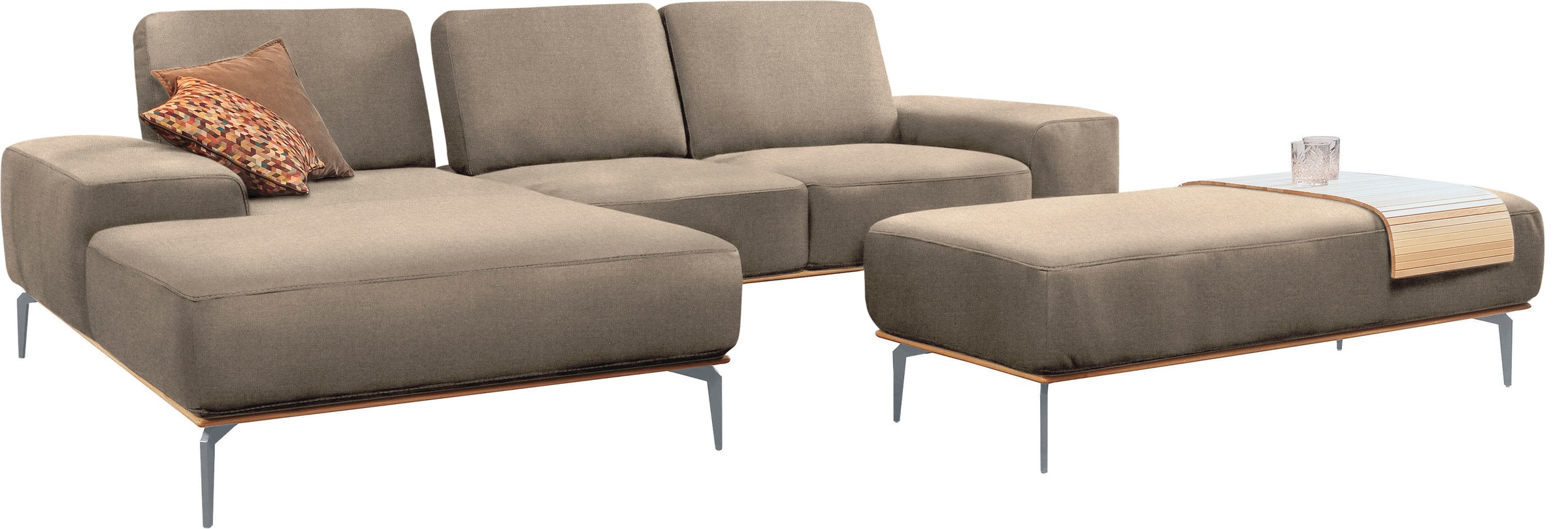 Thumbnail - W.SCHILLIG Ecksofa "run, Designsofa mit tollem Sitzkomfort, bequem, L-Form", mit elegantem Holzsockel, Füße in Silber ma...