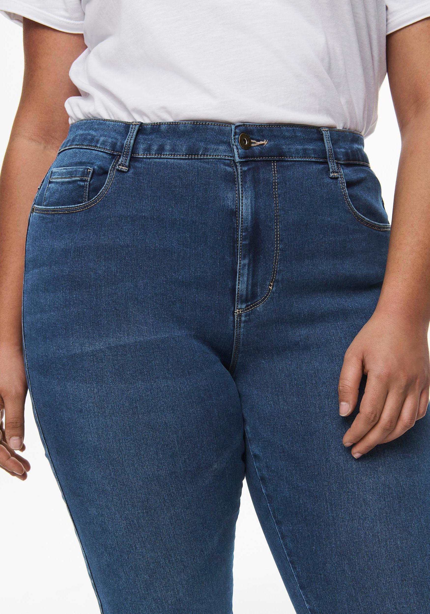 Thumbnail - ONLY CARMAKOMA High-waist-Jeans "CARAUGUSTA HW SK DNM"