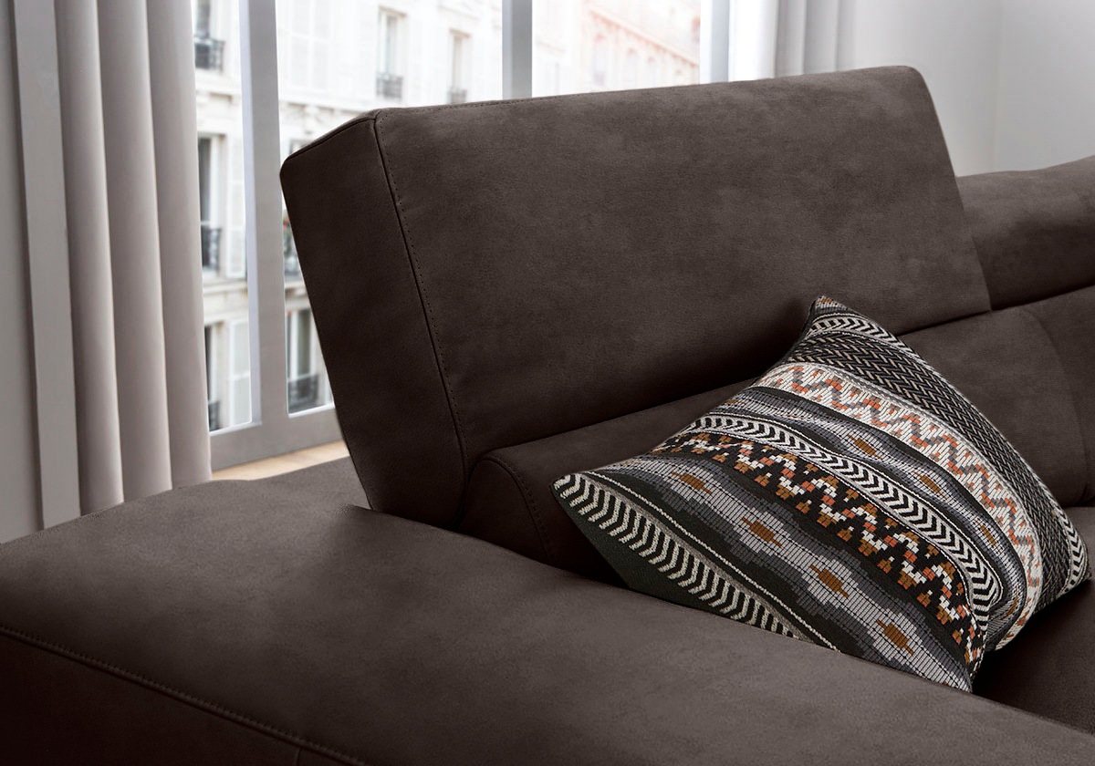 Ecksofa W.SCHILLIG "piedroo, Designsofa mit tollem Sitzkomfort, bequem und elegant, L-Form", braun (mocca s37), B:303cm H:70cm T:193cm, Stoff S37 (100% Polyester): Luxus-Microfaser in Lederoptik, Sofas, Ecksofa, Kopfteilverstellung, wahlweise mit Sitztief 9