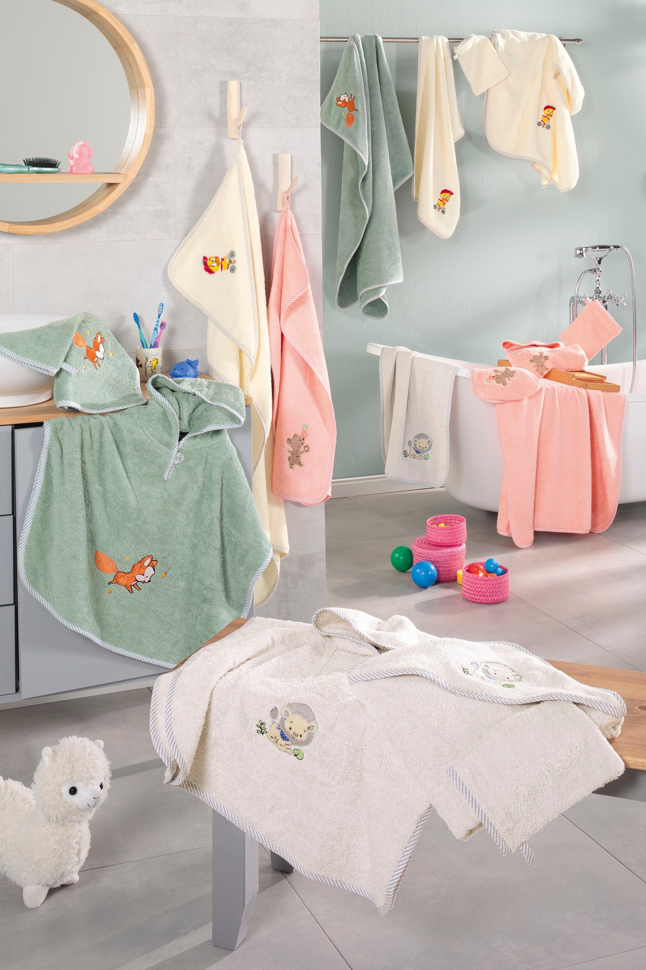 ROSS Badeponcho "KIDSLINE" 1 Stk. tlg., 100 % Baumwolle, Kapuze, Stickerei günstig online kaufen