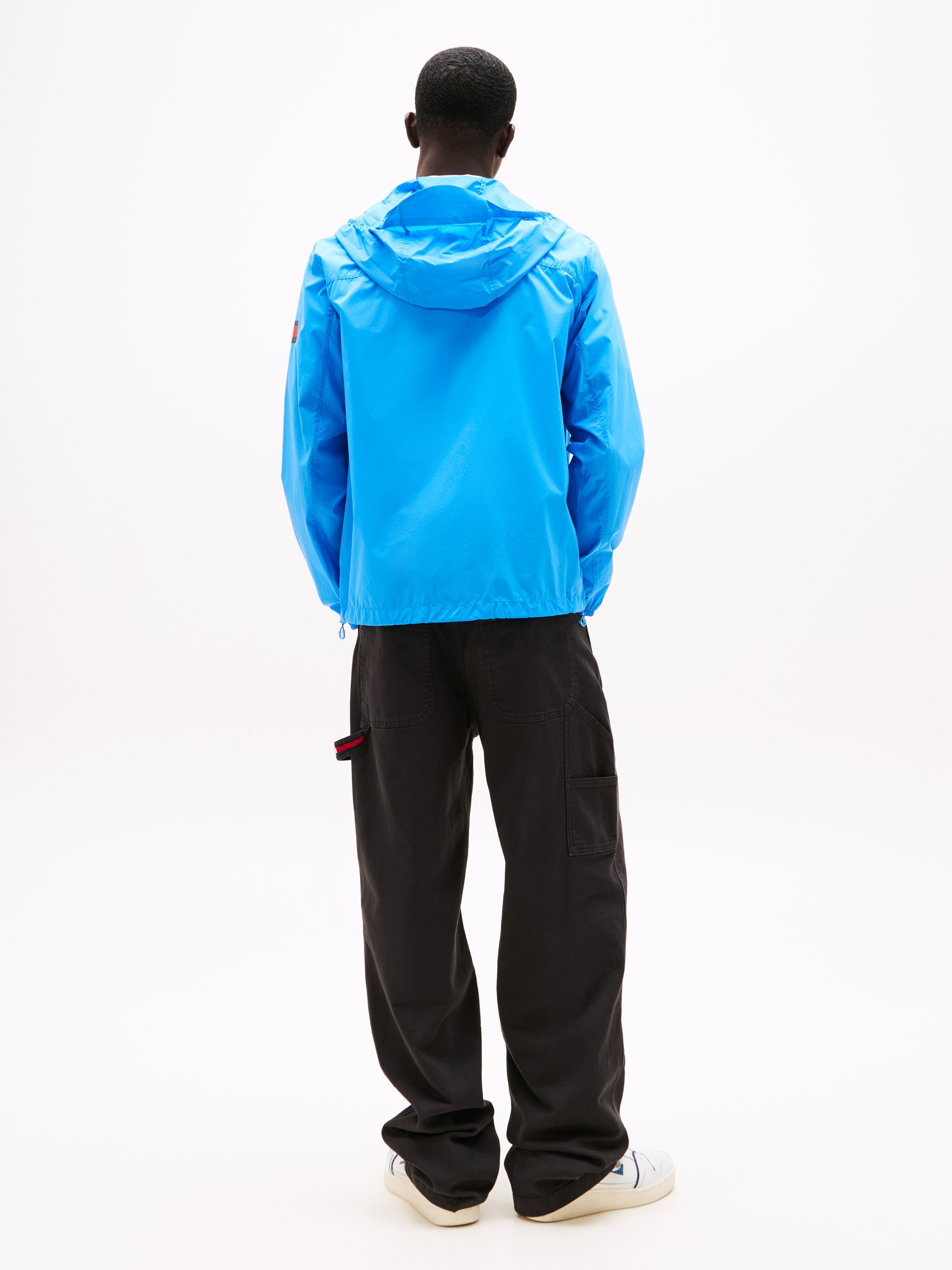 Tommy Jeans Outdoorjacke »TJM OUTDOOR SHELL JACKET EXT«, mit Kapuze, Mit Rundhalsausschnitt