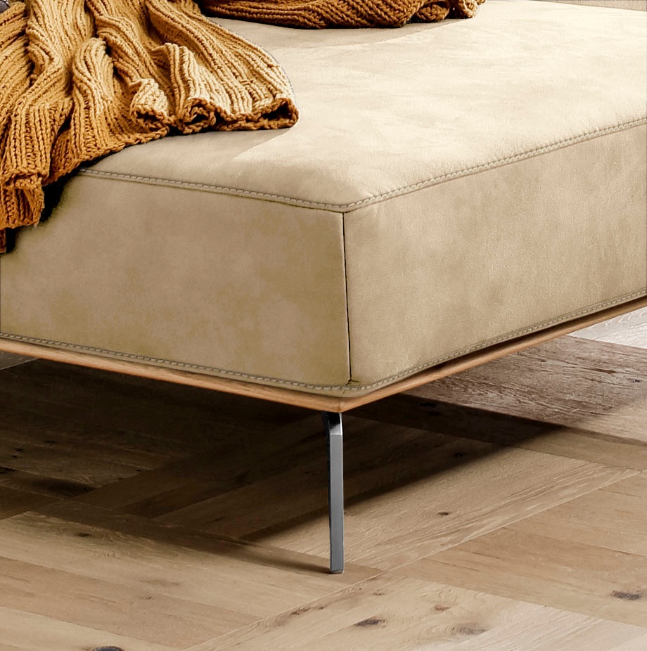 W.SCHILLIG Ecksofa »run, Designsofa mit tollem Sitzkomfort, L-Form«, mit elegantem Holzsockel, Füße in Chrom glänzend, Breite 279 cm