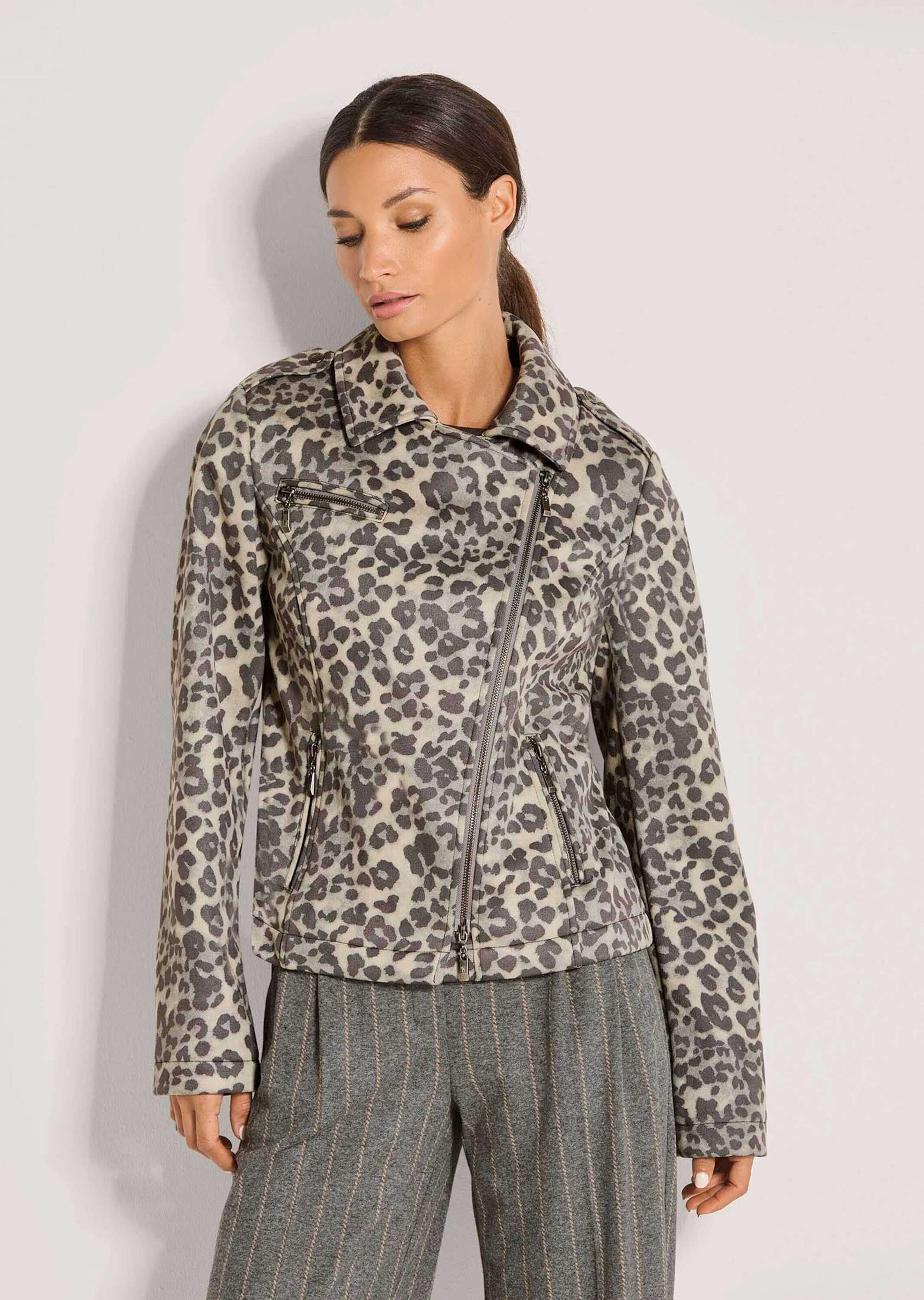 MADELEINE Kurzjacke »Jacke Trendige Biker-Jacke mit Reißverschluss« Bikerform, bedruckte Scuba Ware