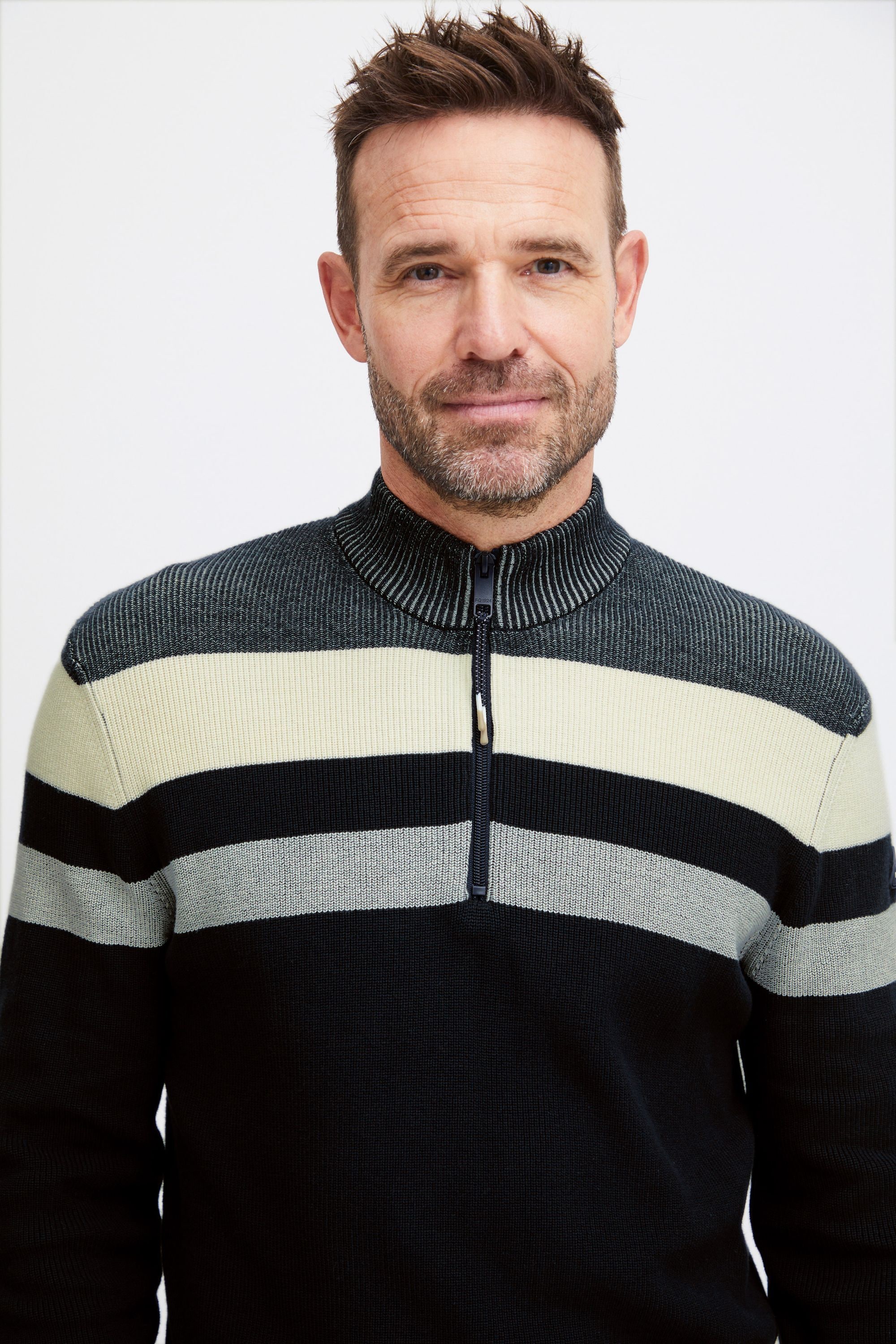 FQ1924 Strickjacke »Strickjacke FQKyle«
