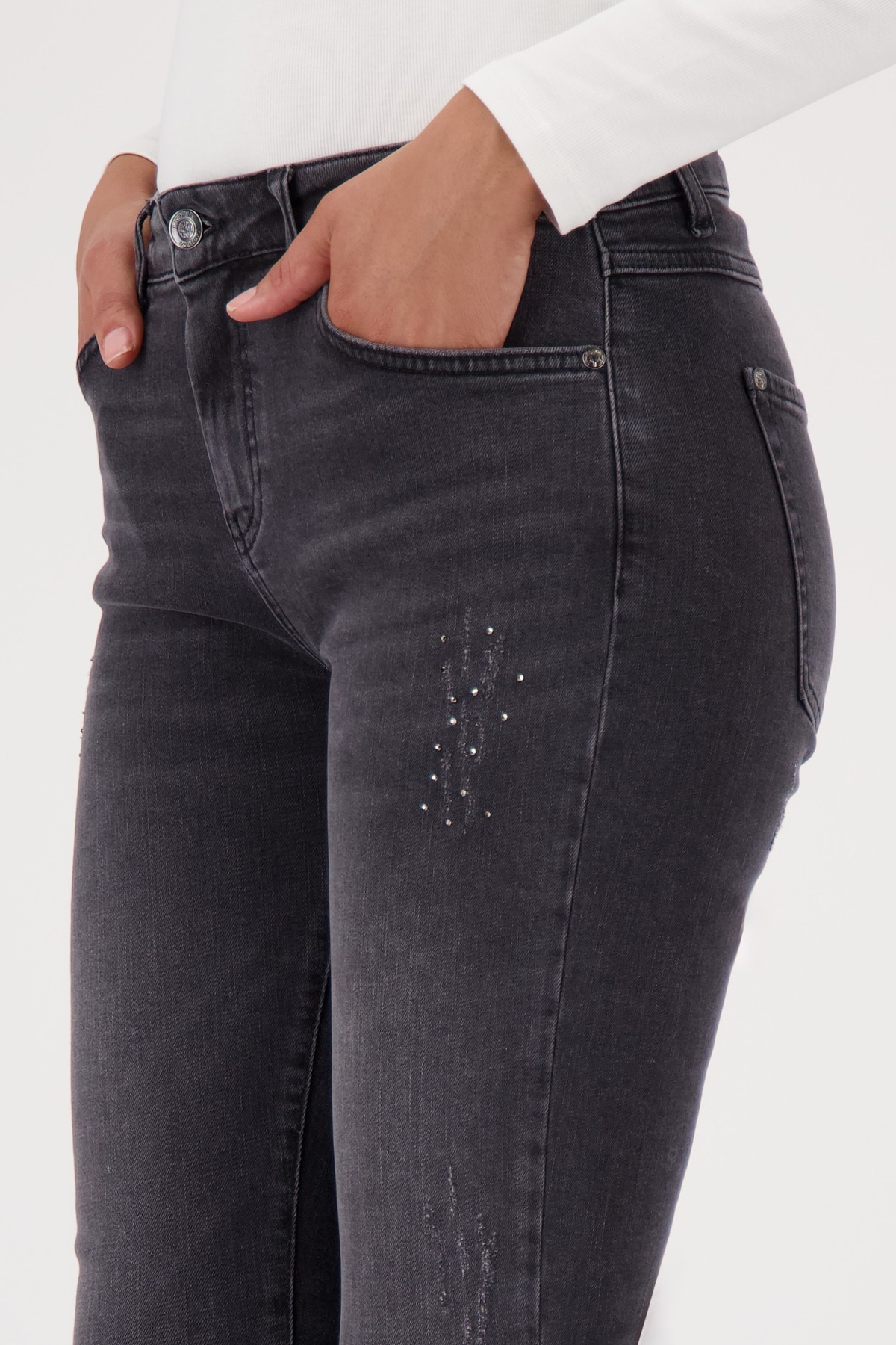 Monari Slim-fit-Jeans »Hose Jeans Nietenschmuck« Slim-fit-Passform