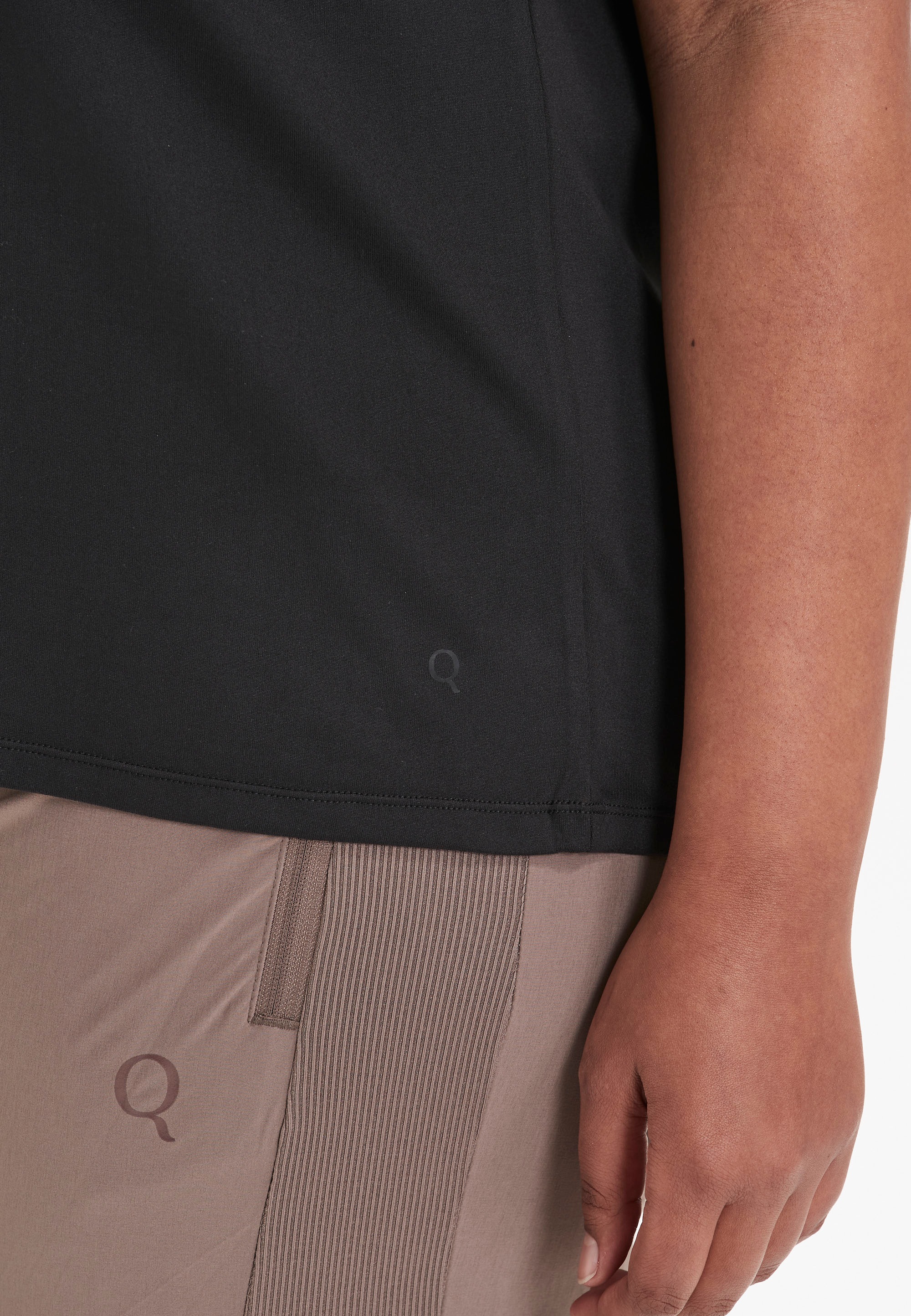 Q by Endurance Funktionsshirt »Jenirei«, (1 tlg.), mit atmungsaktivem Recycling-Polyester