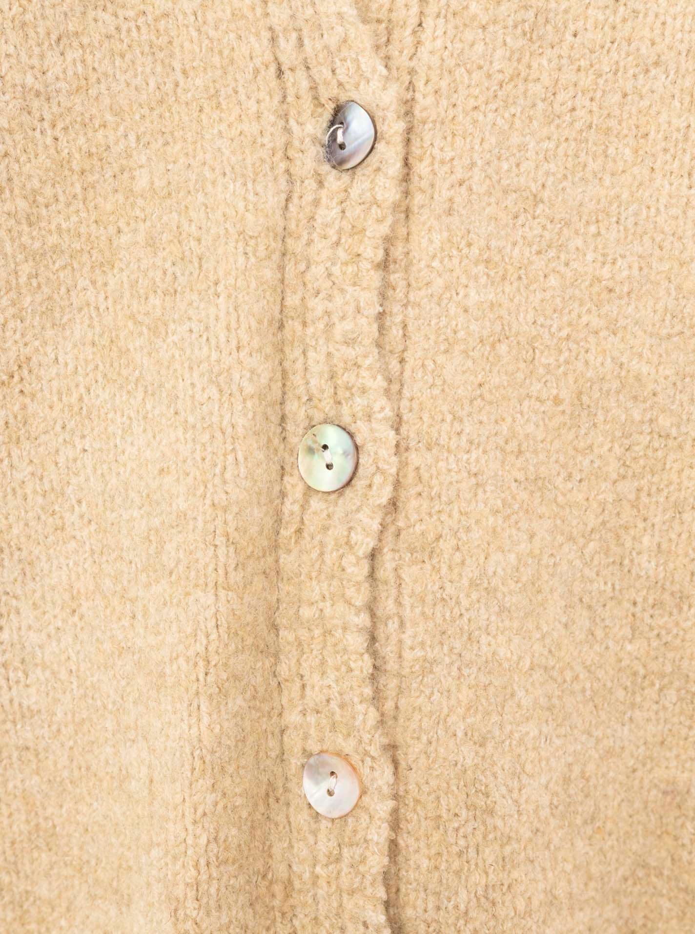 Zwillingsherz Strickjacke »"Knöpfe"«, kuschelig, mit kleinen Knöpfen und Wollanteil
