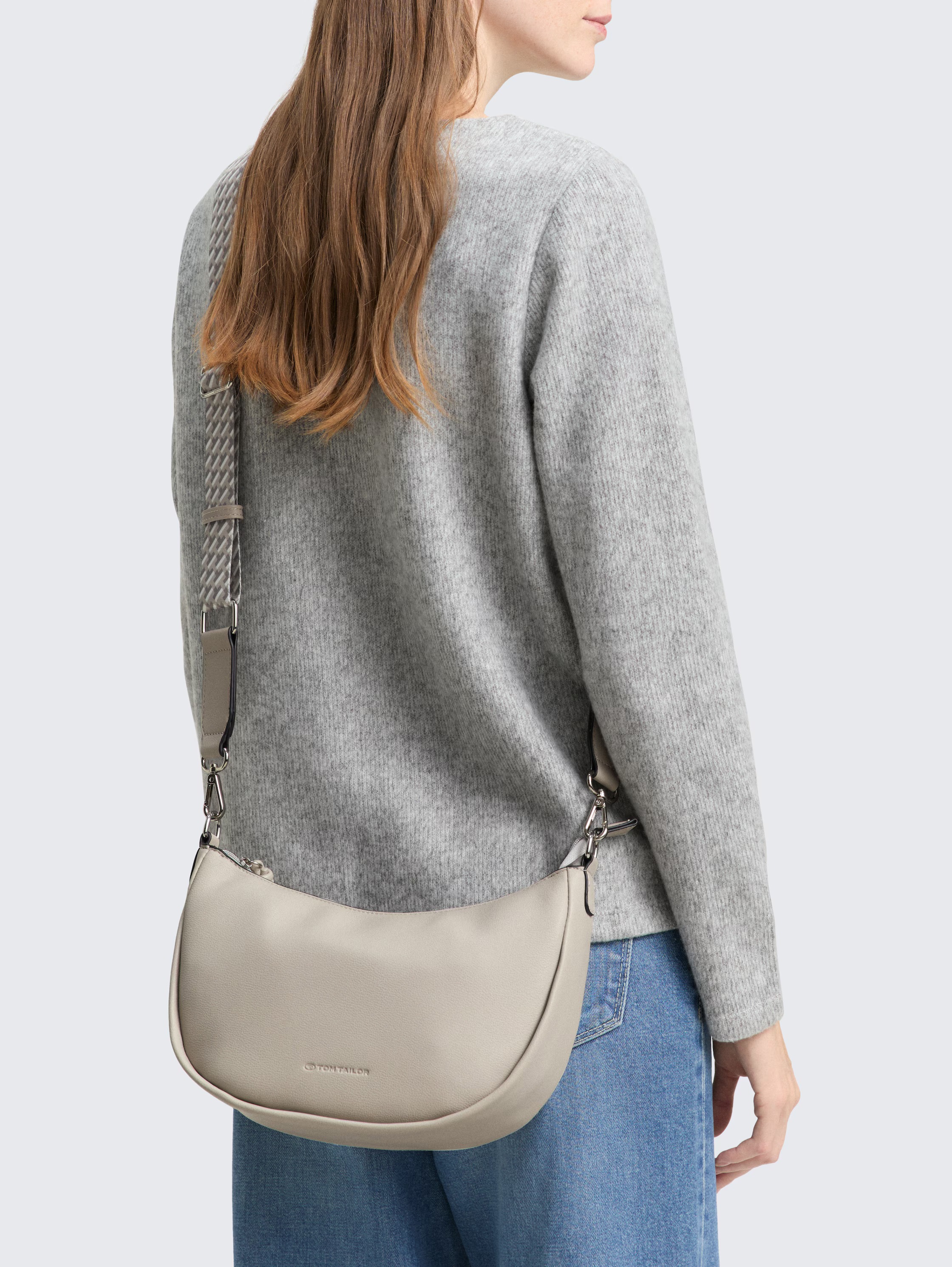 TOM TAILOR Handtasche »Tatiana«, fein gewebter dreifarbiger Gurtband mit harmonischem „T“´Logodruck