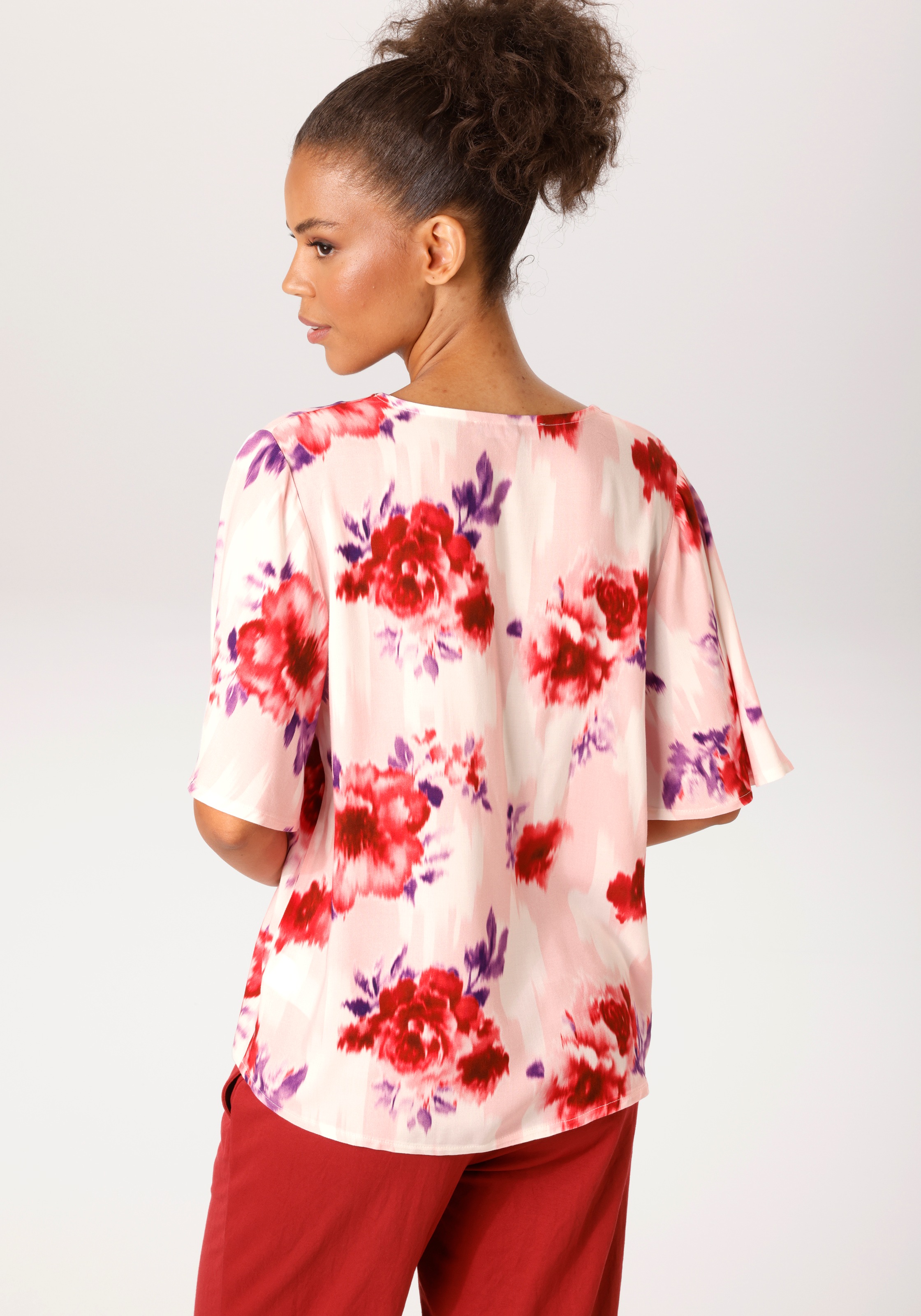 Aniston CASUAL Schlupfbluse mit romantischen Blüten bedruckt - NEUE KOLLEKT günstig online kaufen