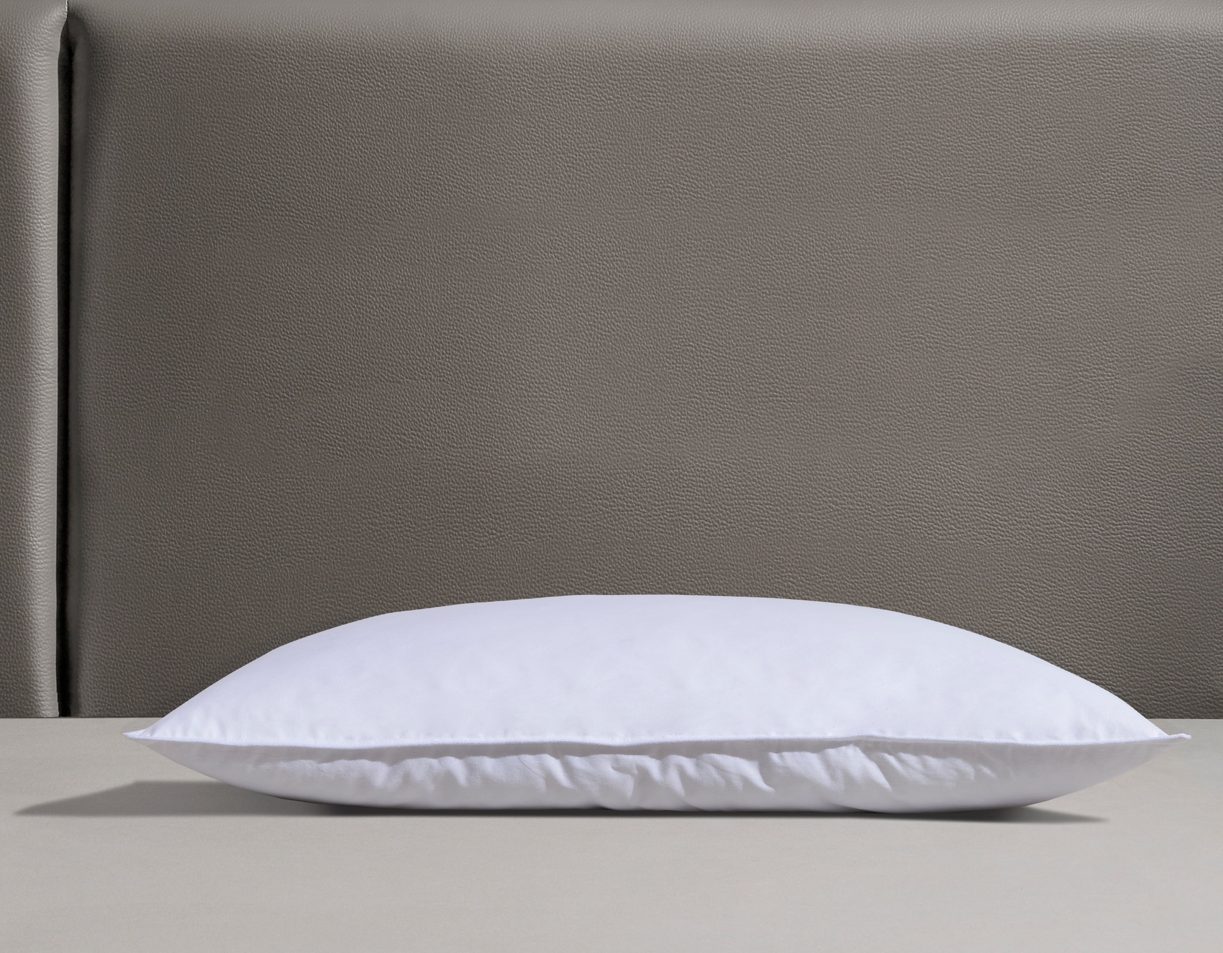 RIBECO Federkissen "Kopfkissen Laram, allergikergeeignetes Kissen, in 40x80 günstig online kaufen