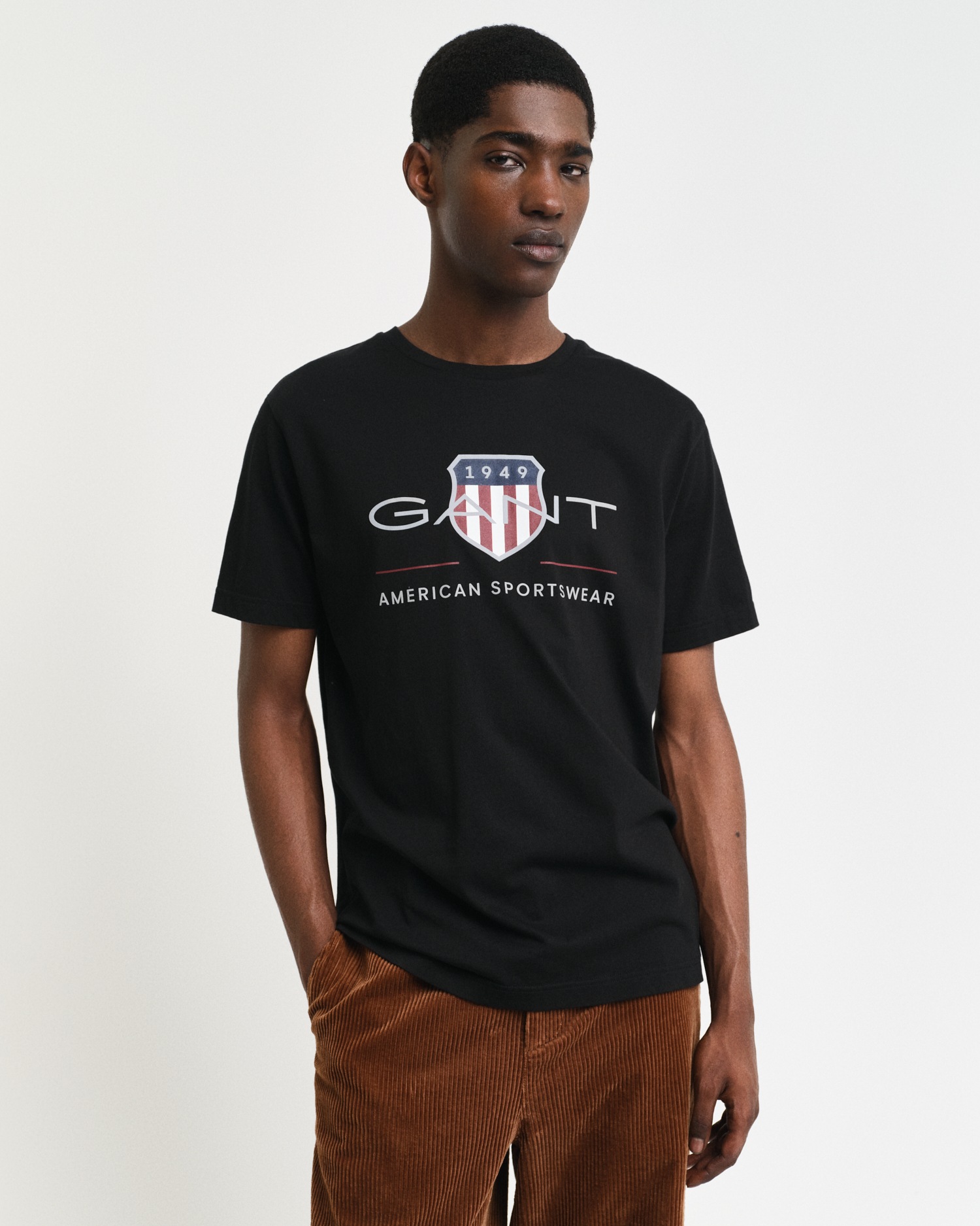 Gant "REG ARCHIVE SHIELD SS T-SHIRT" mit Logodruck auf der Brust günstig online kaufen