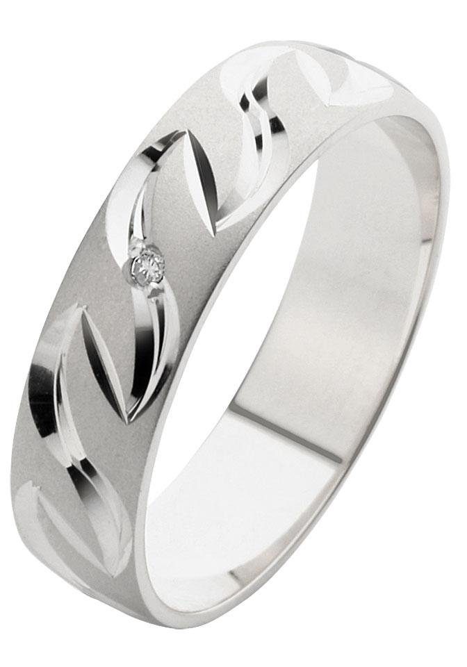 Firetti Trauring »Schmuck Geschenk Gold 375 Hochzeit Ehering "LIEBE"«, Made in Germany, wahlweise mit oder ohne Brillant