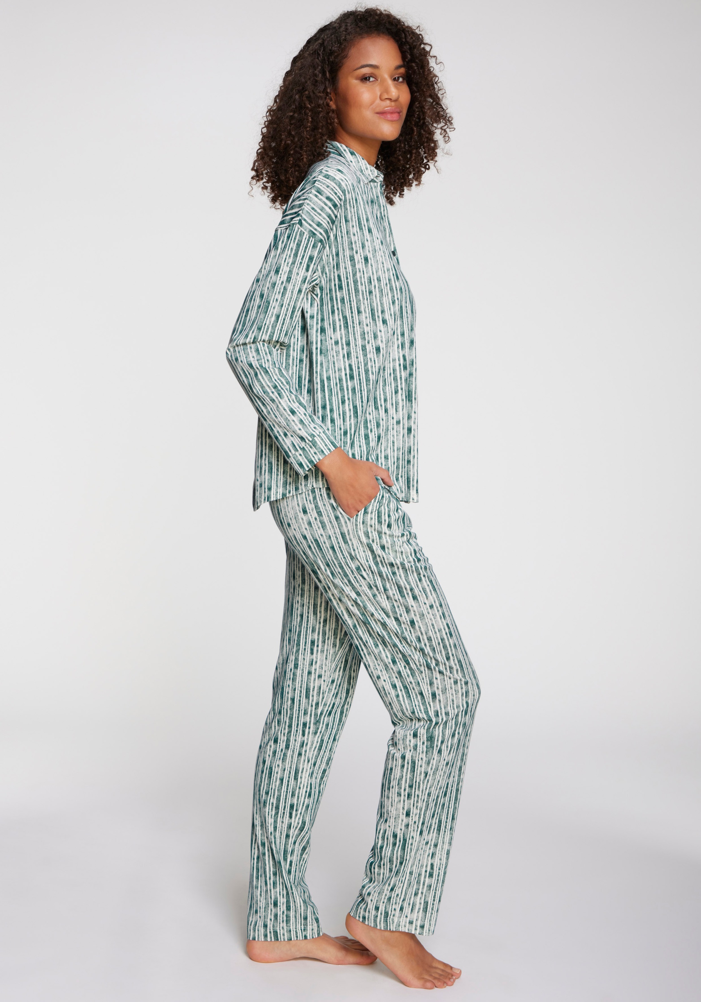 Vivance Dreams Pyjama, (2 tlg.), Mit schönem Streifenmuster