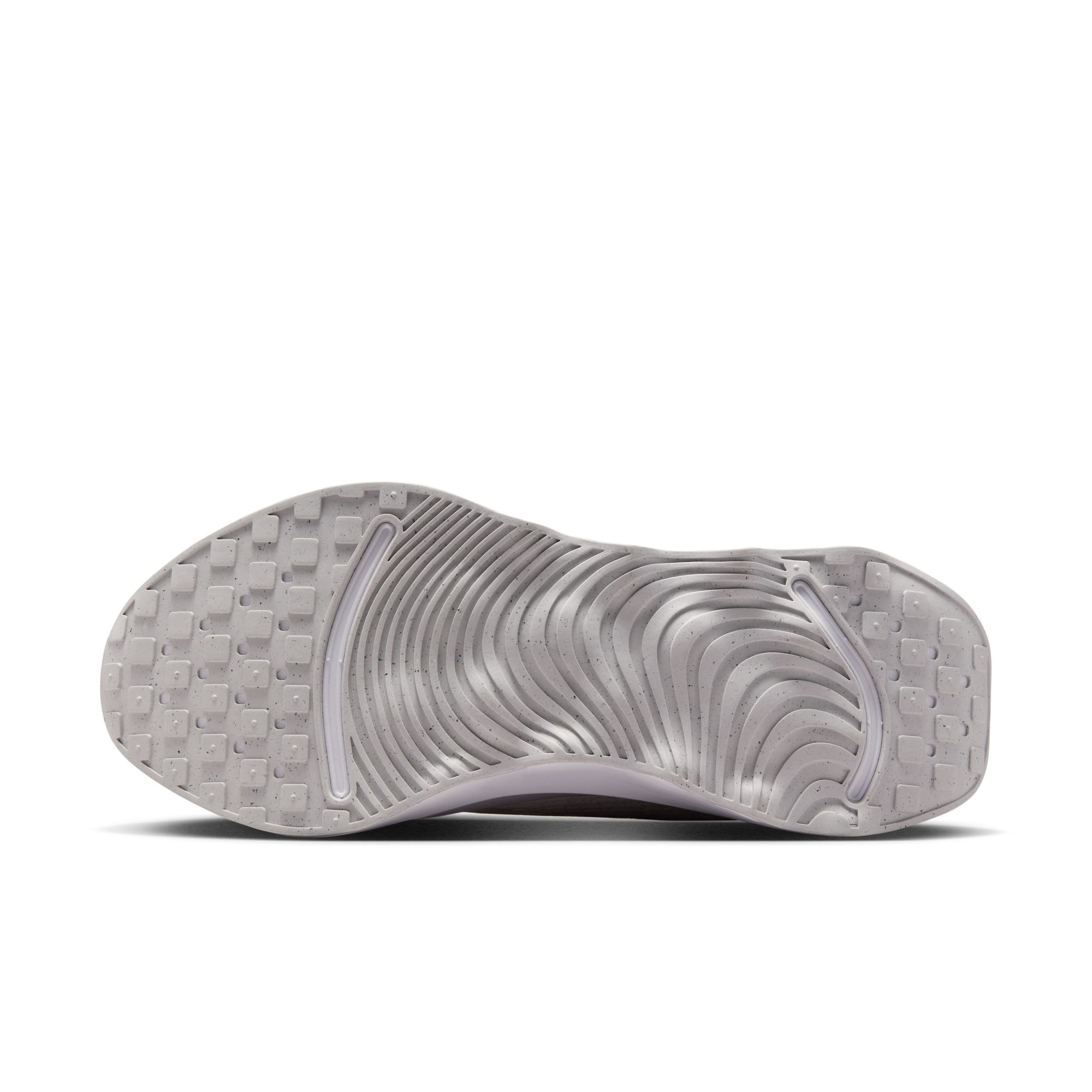 Nike Walkingschuh »WMNS MOTIVA«